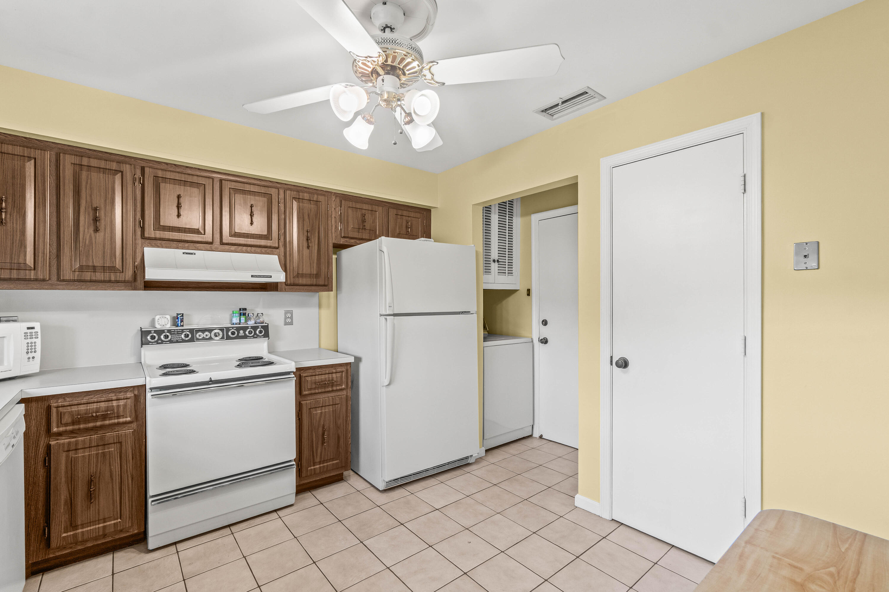 4868 Hawkwood Road A Property Photo 11