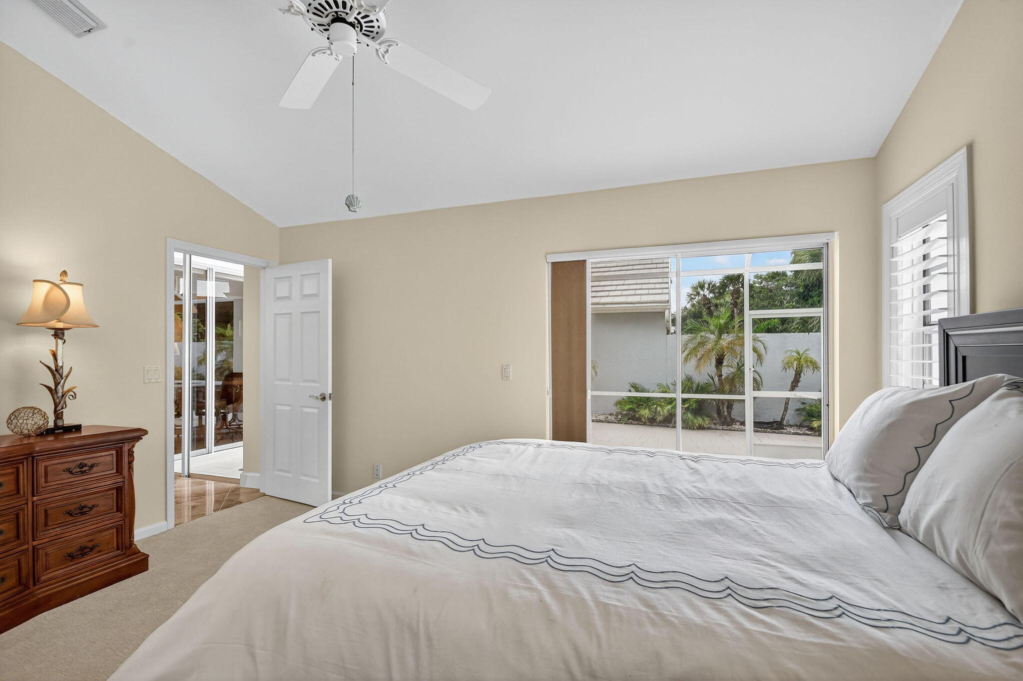 9333 Heathridge Drive Property Photo 22
