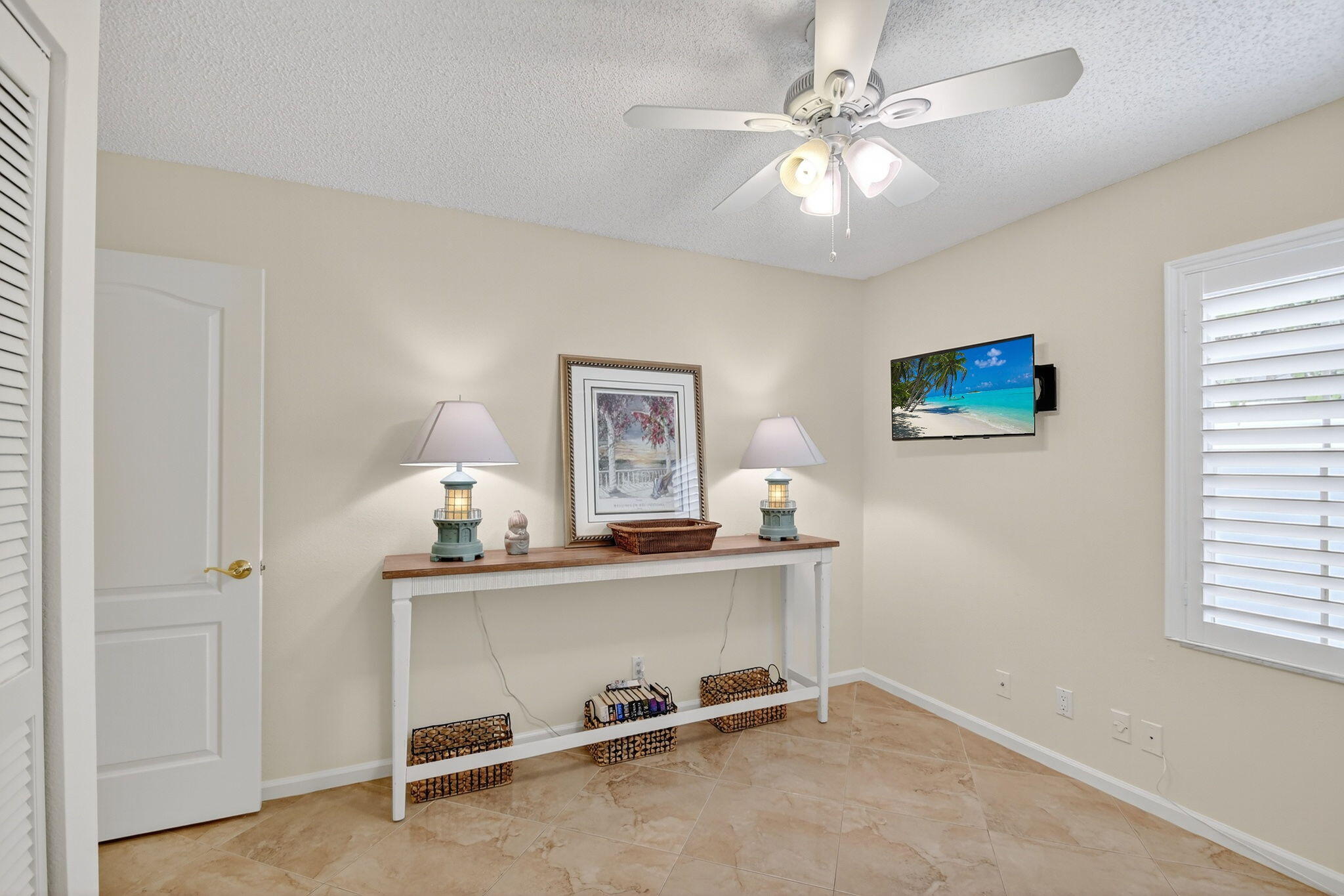 9333 Heathridge Drive Property Photo 29