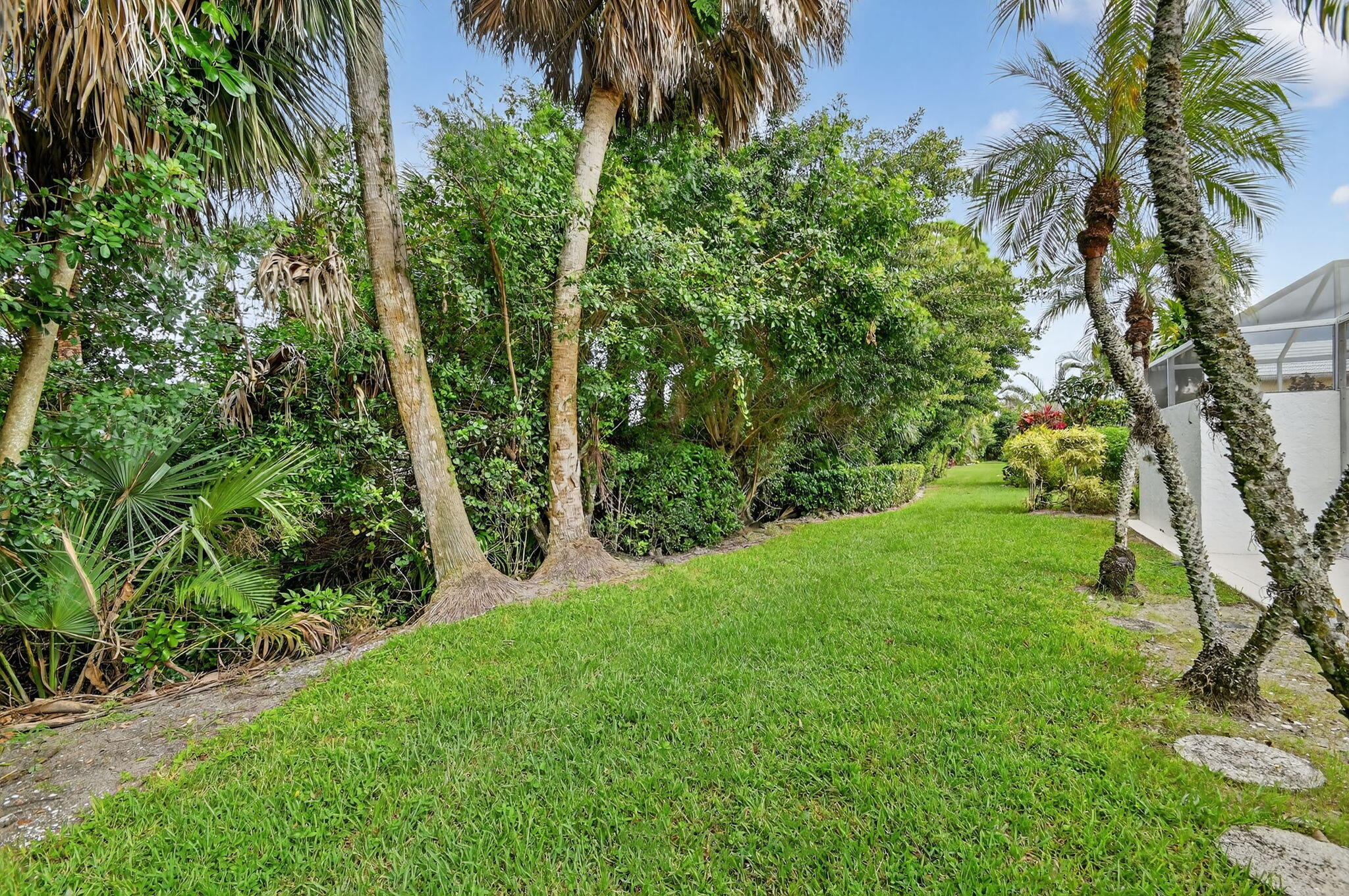 9333 Heathridge Drive Property Photo 47