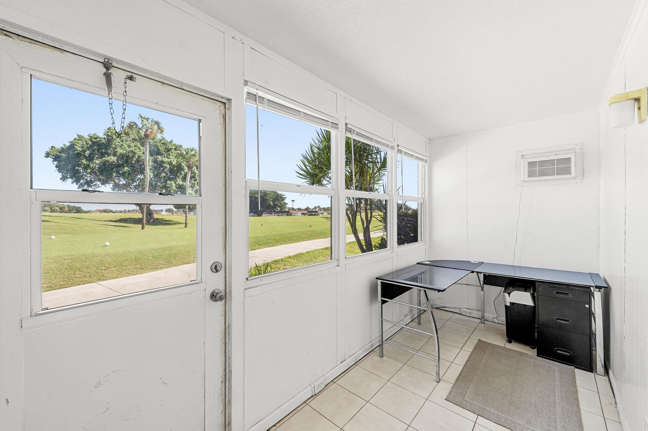 106 Tuscany B Property Photo 29