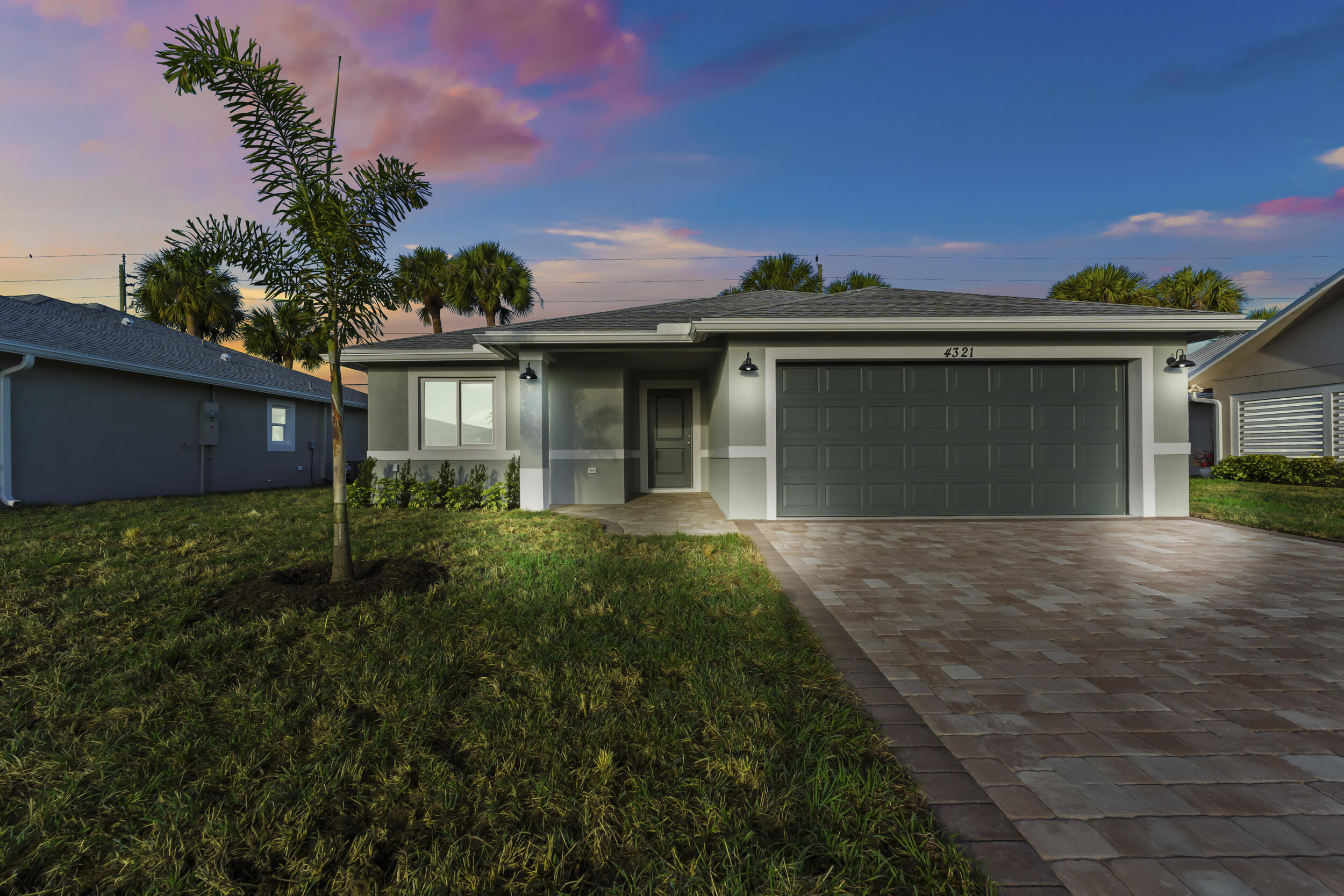 4321 Sw 15th Way Property Photo 1