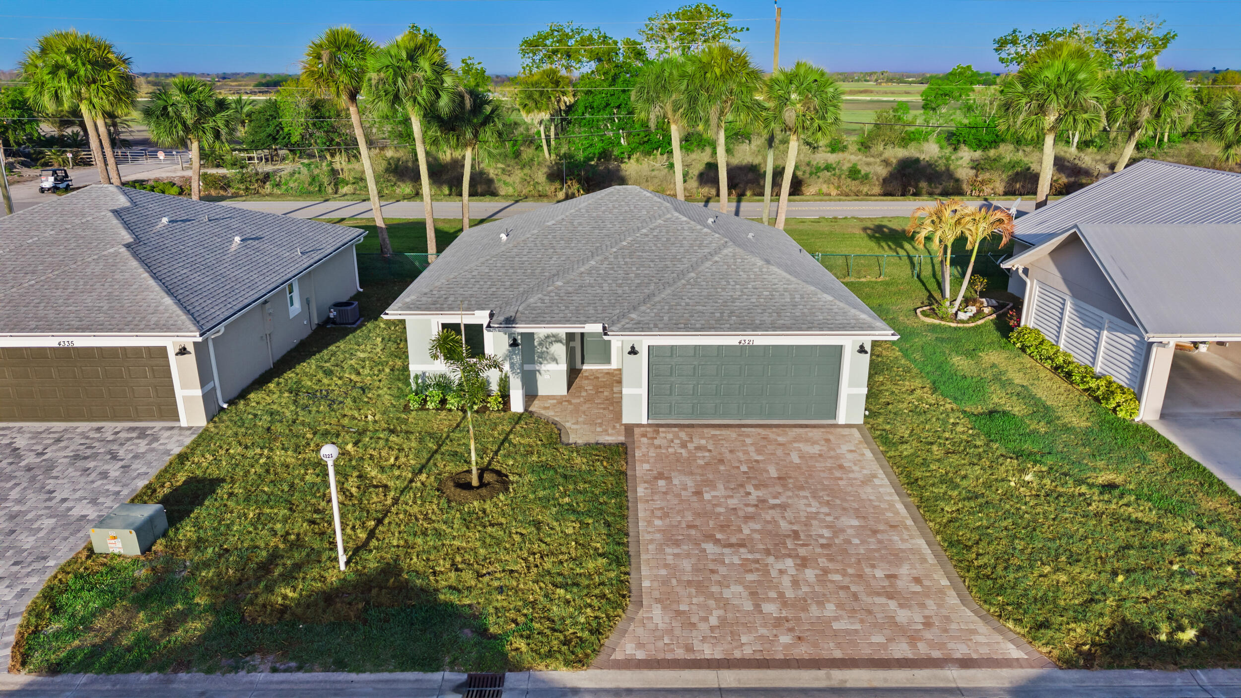 4321 Sw 15th Way Property Photo 4