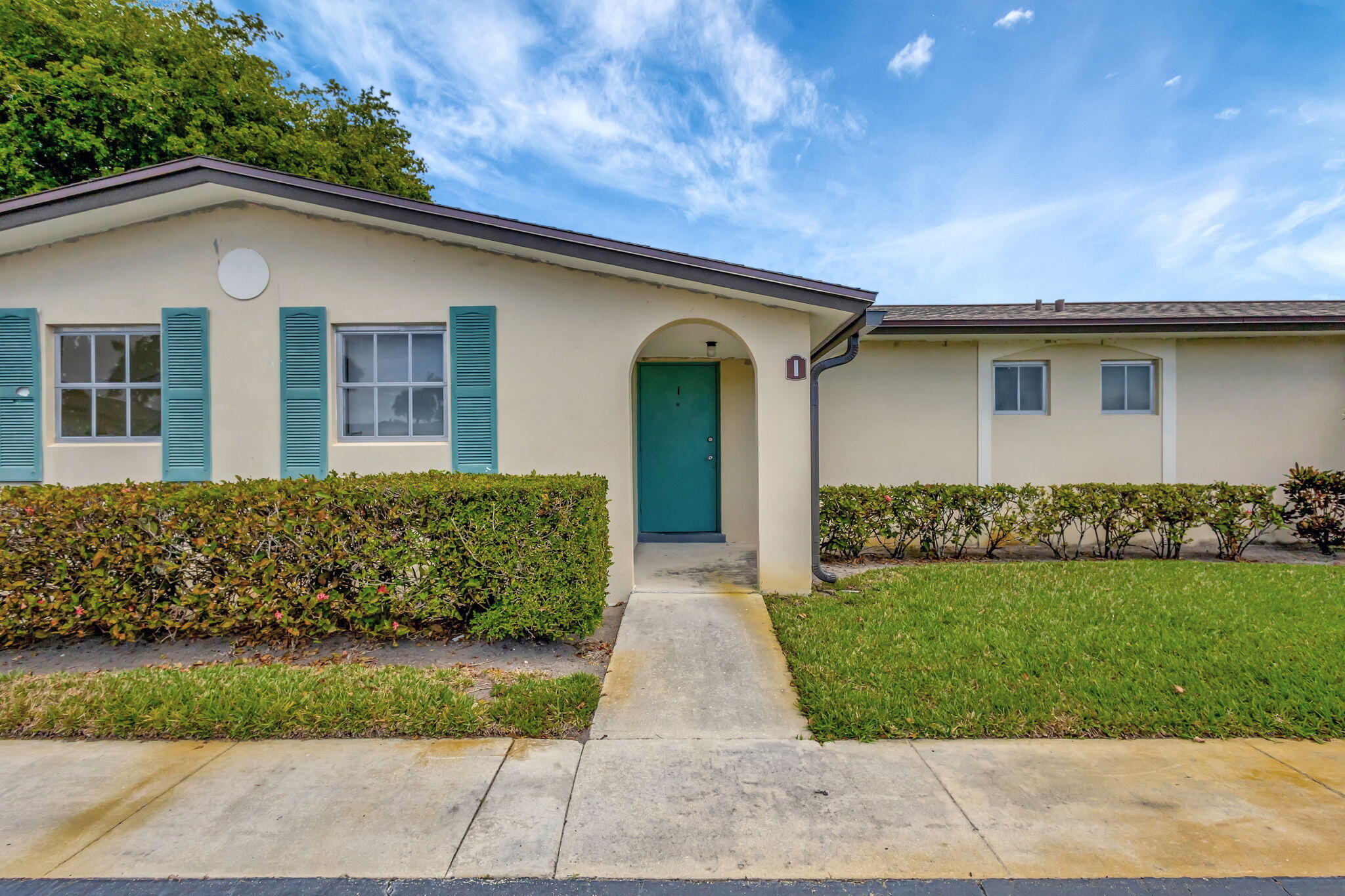 2966 Ashley Dr Drive E I Property Photo 4