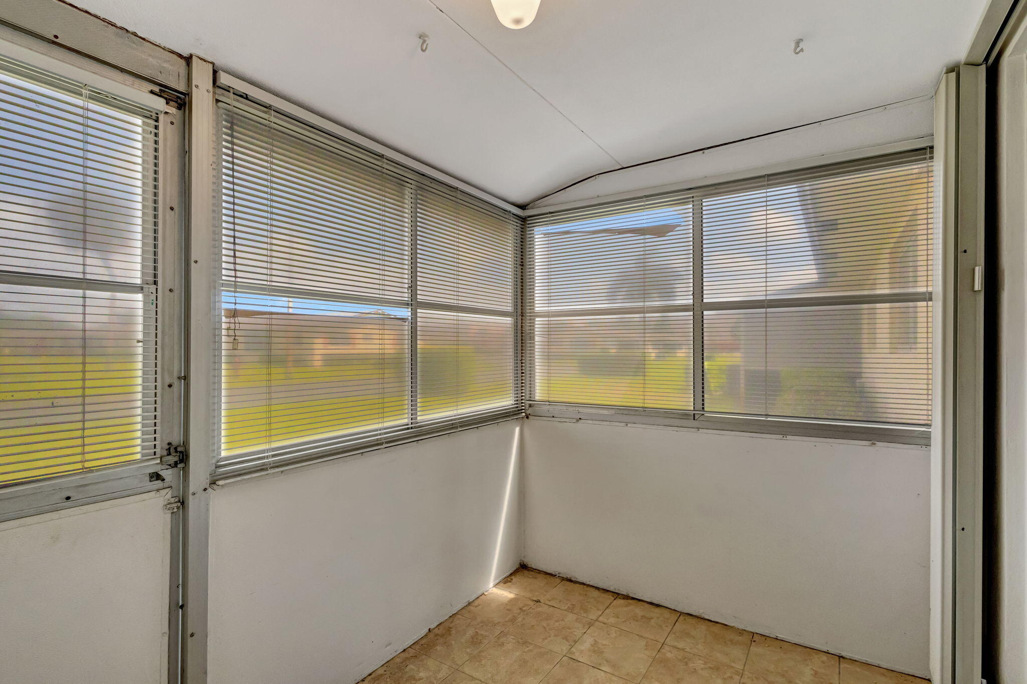 2966 Ashley Dr Drive E I Property Photo 20