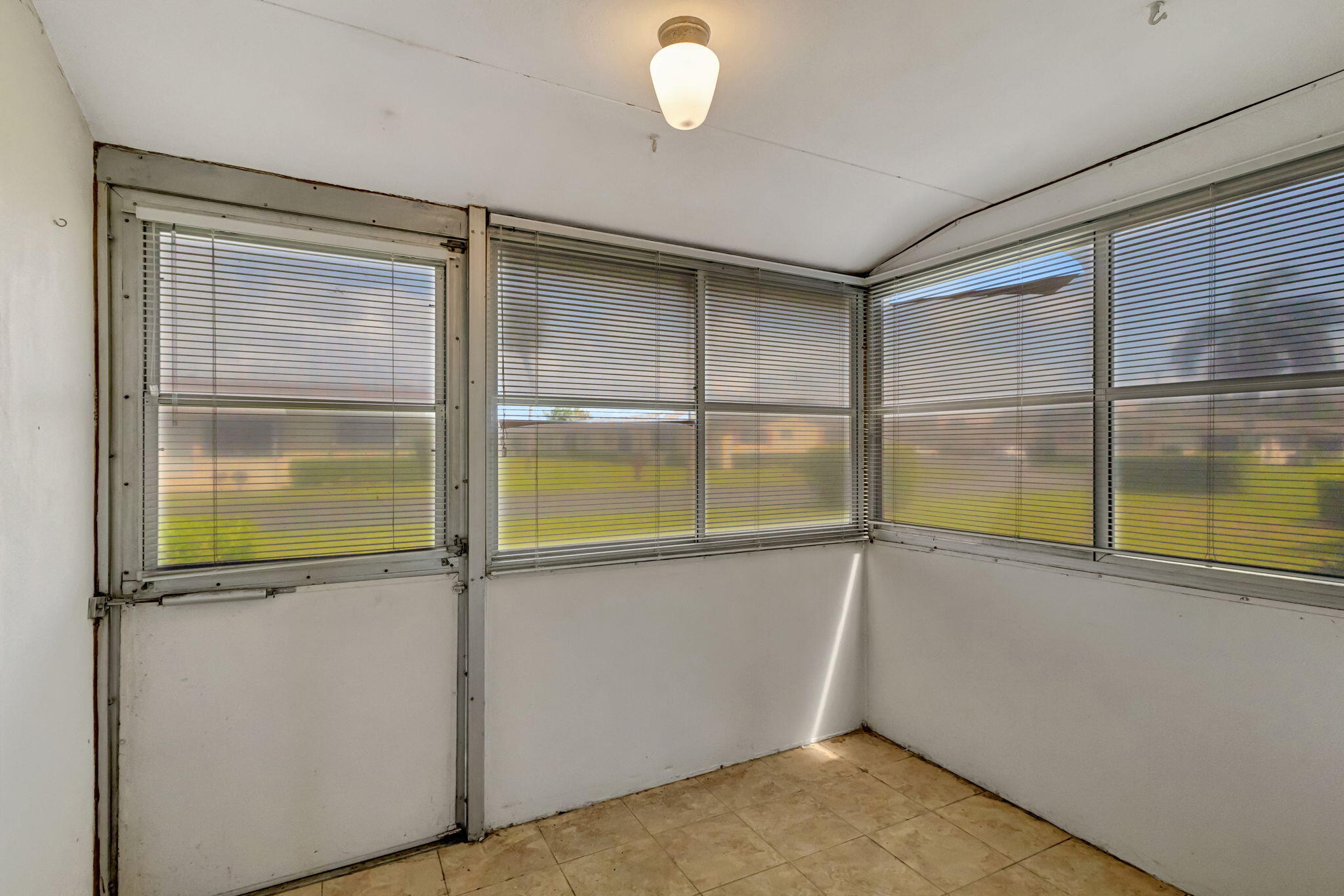 2966 Ashley Dr Drive E I Property Photo 21