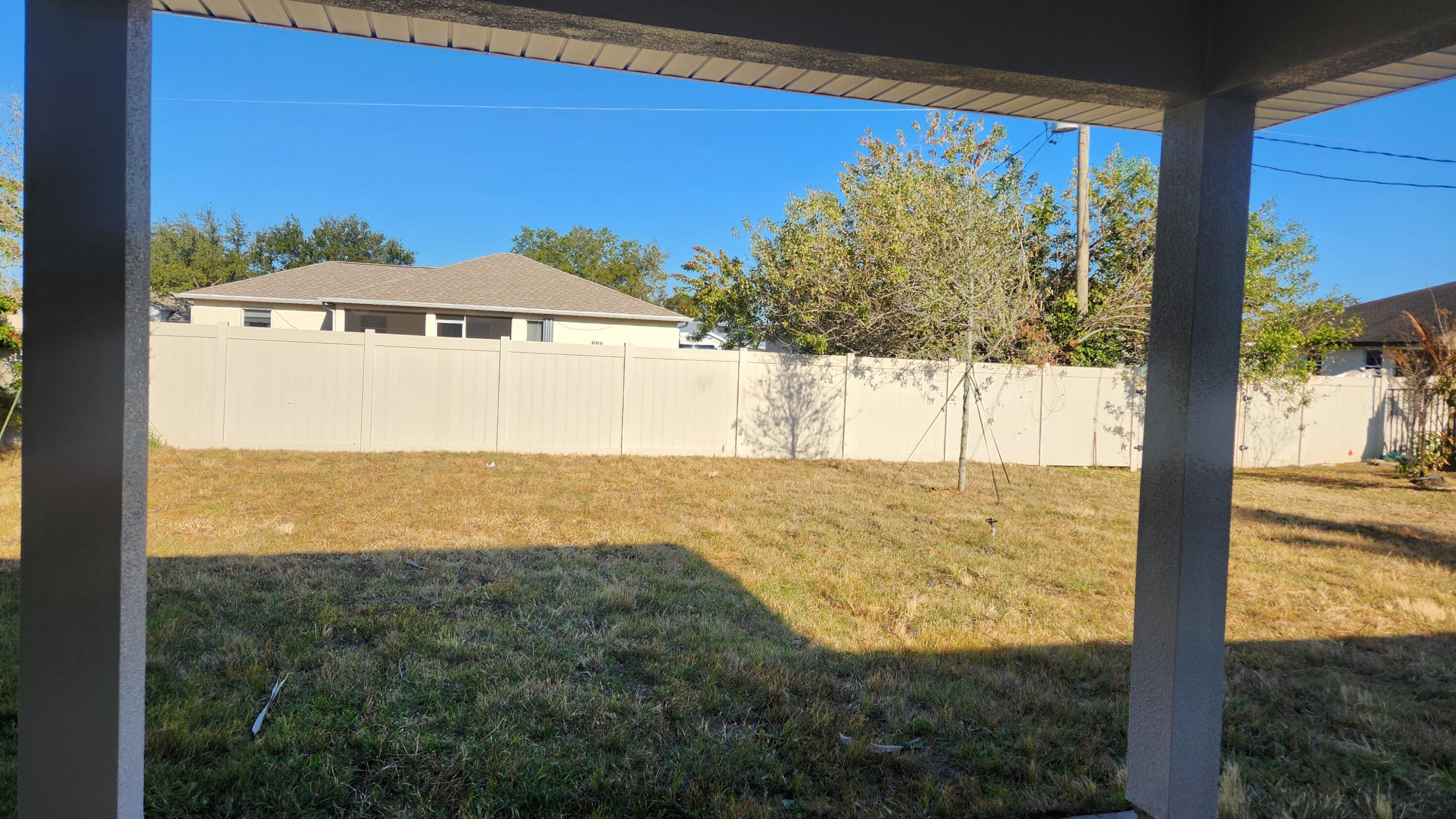 2049 Sw Bayshore Boulevard Property Photo 6