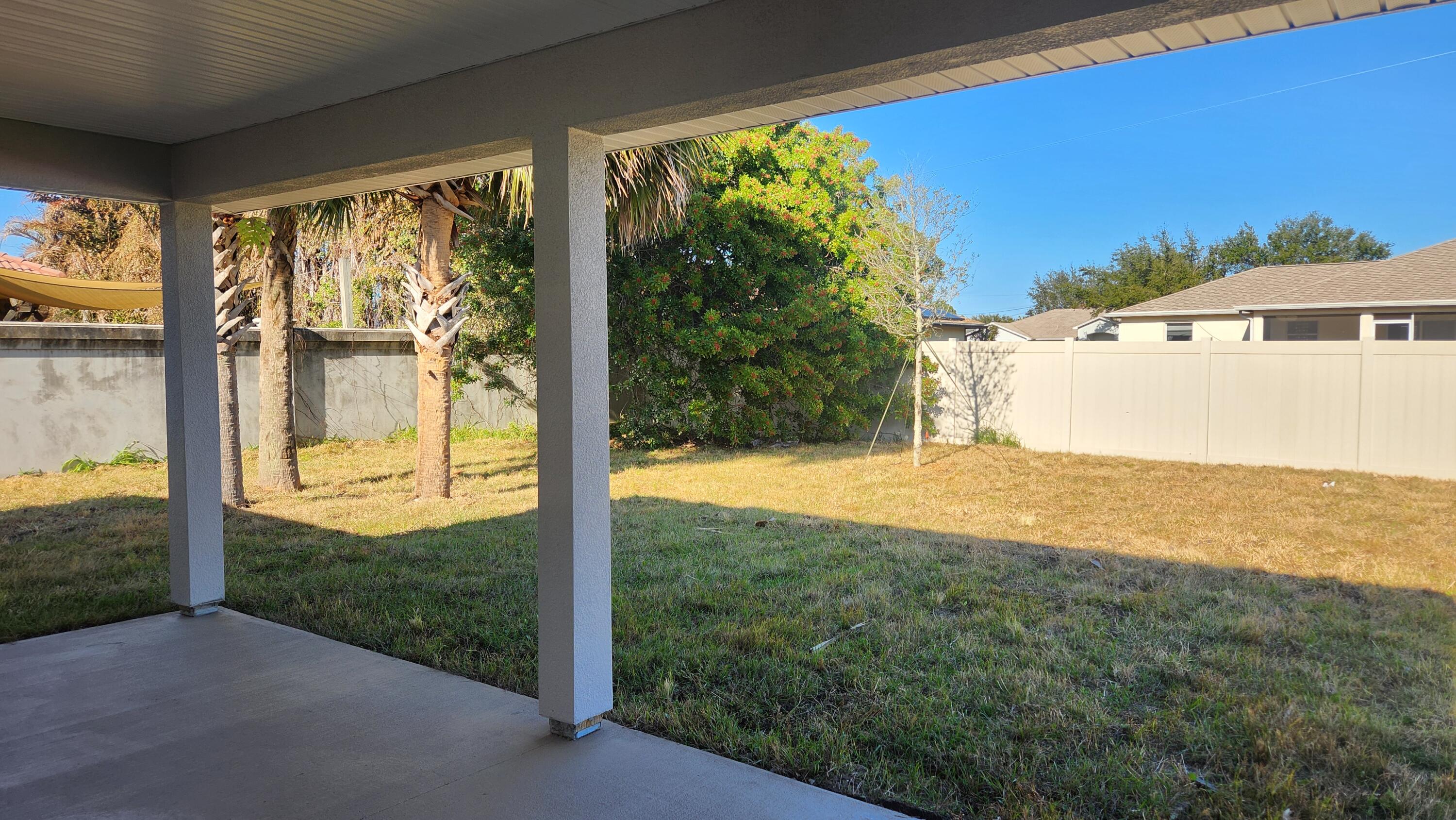 2049 Sw Bayshore Boulevard Property Photo 7