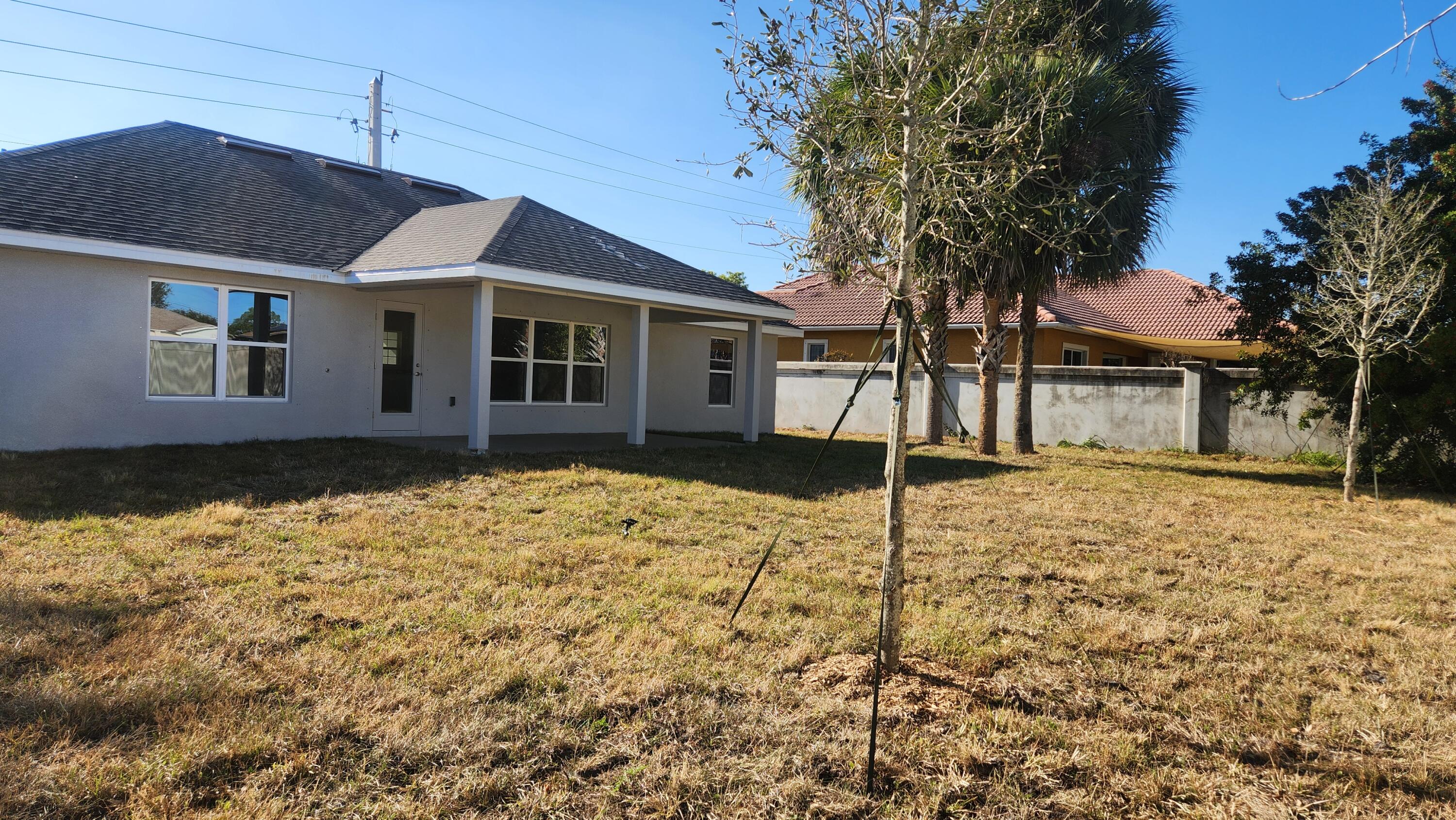 2049 Sw Bayshore Boulevard Property Photo 8