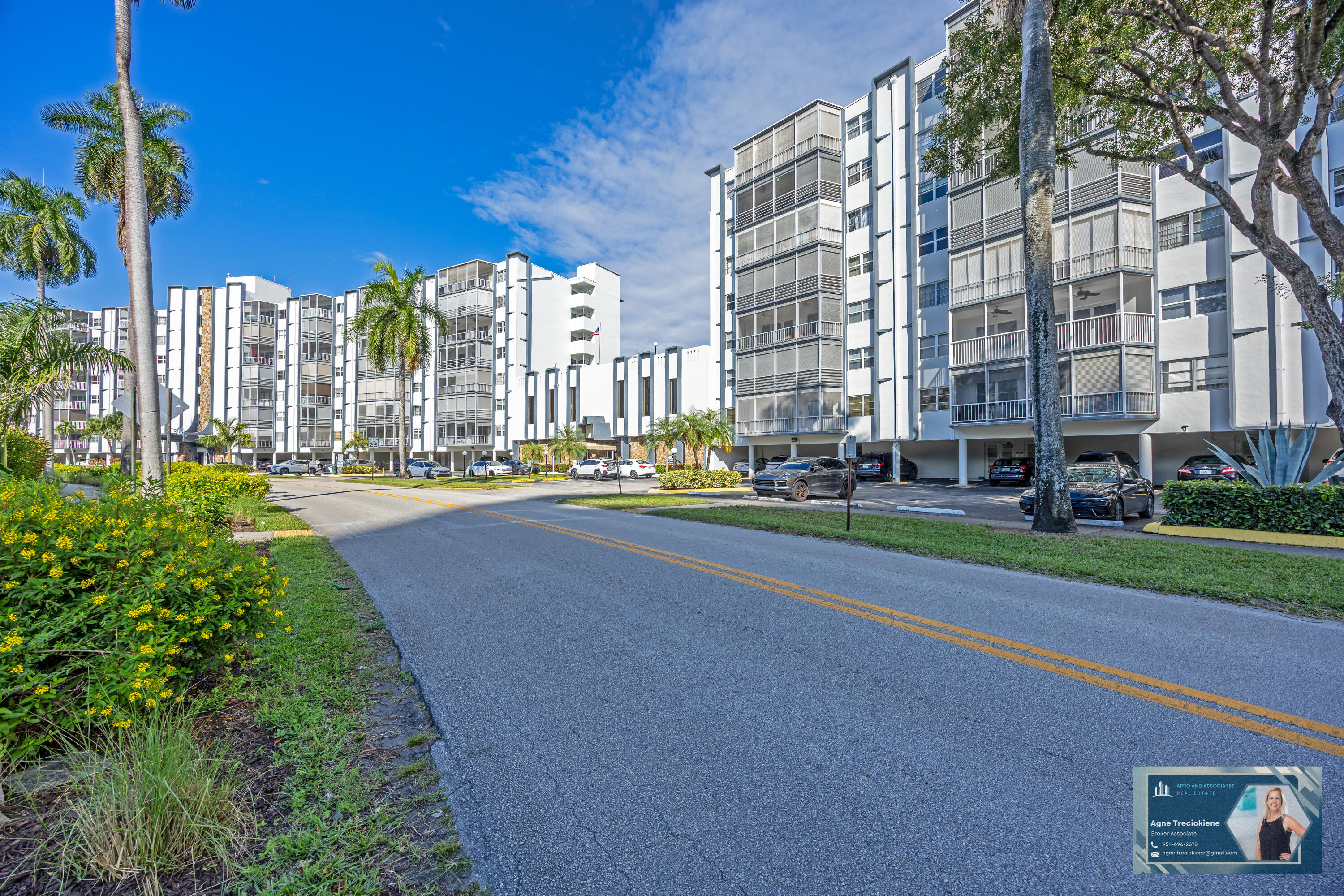300 Diplomat Parkway 607 Property Photo 45