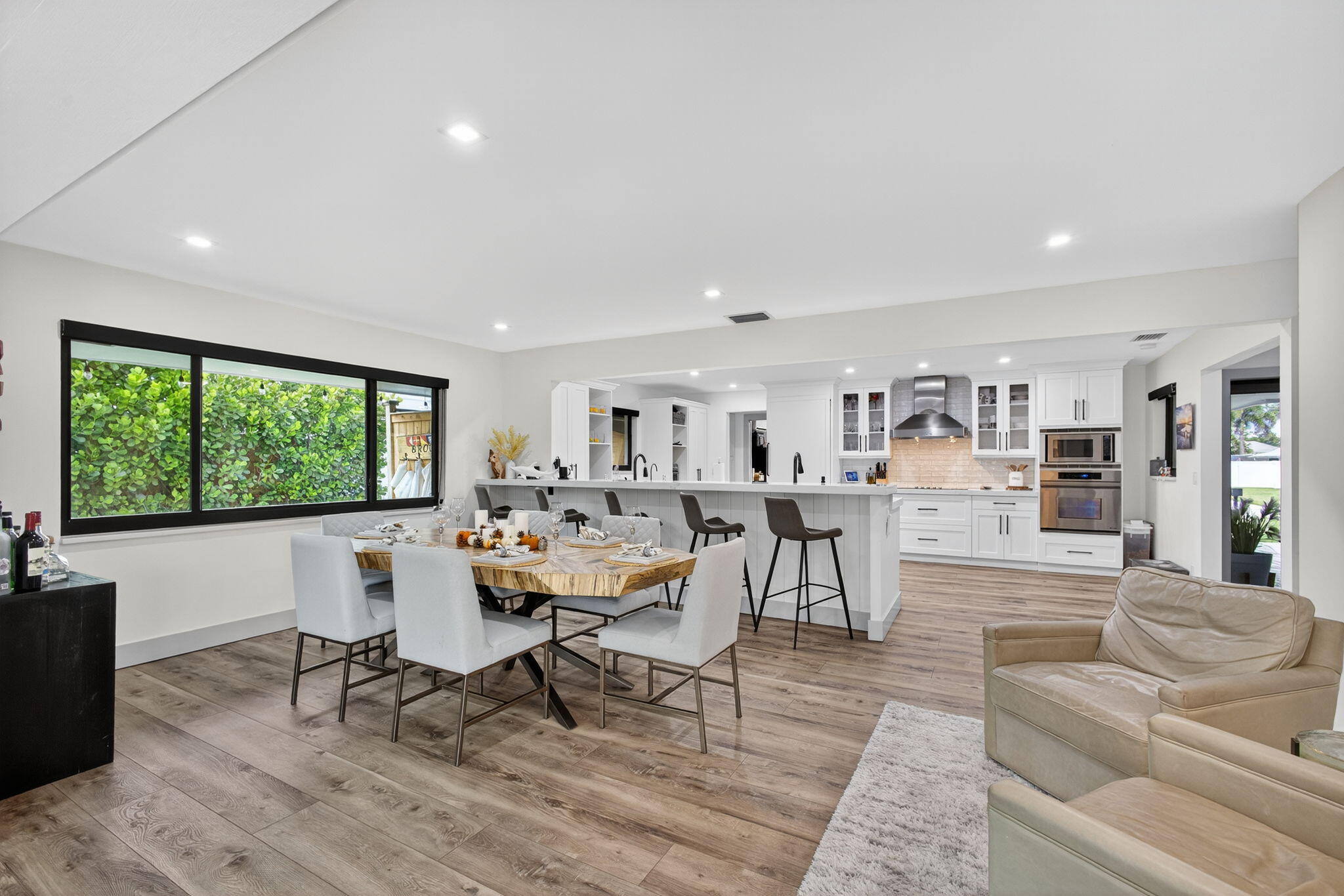 12 Leeward Circle Property Photo 18