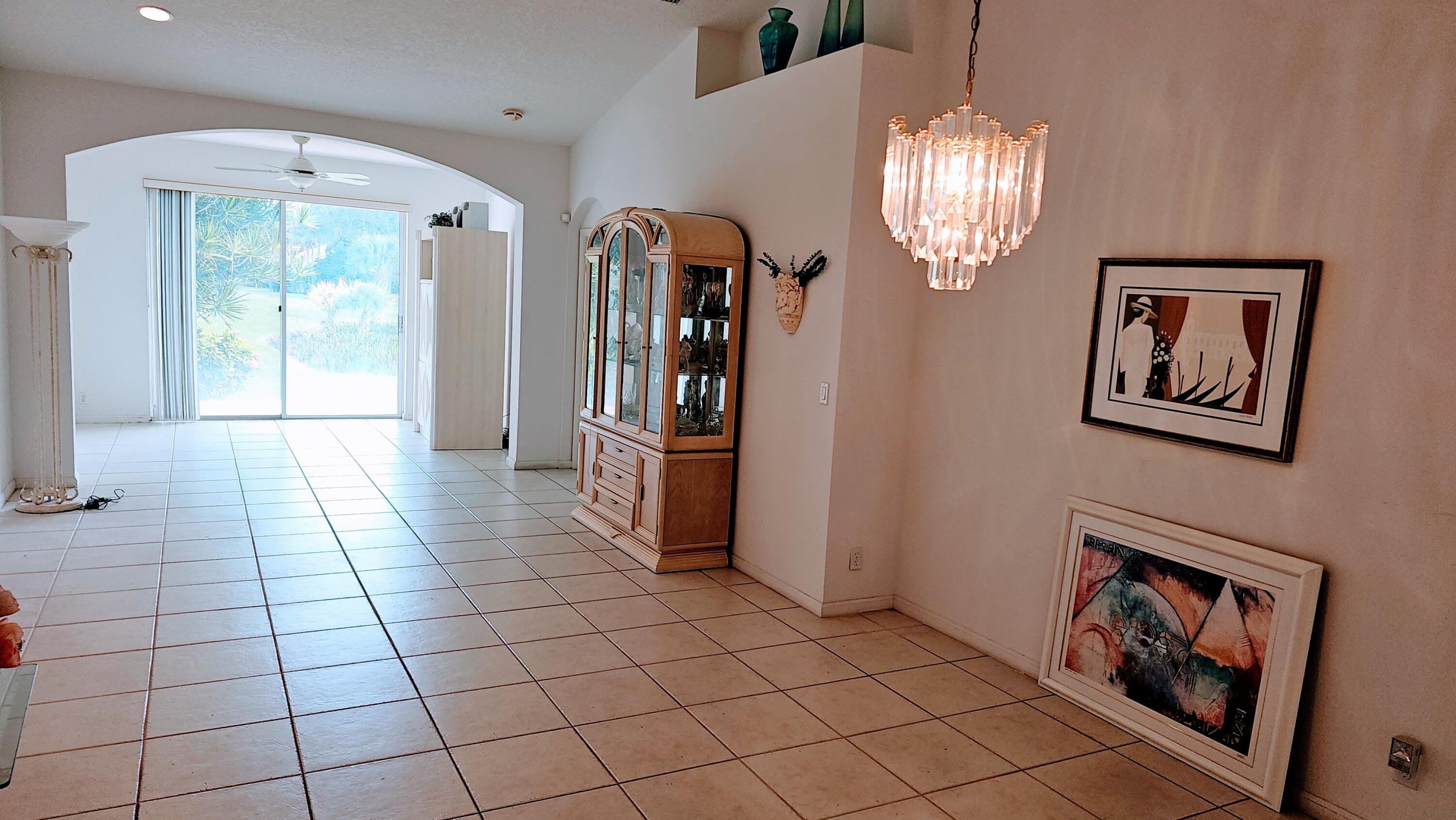 9628 Crescent View Drive N Property Photo 19