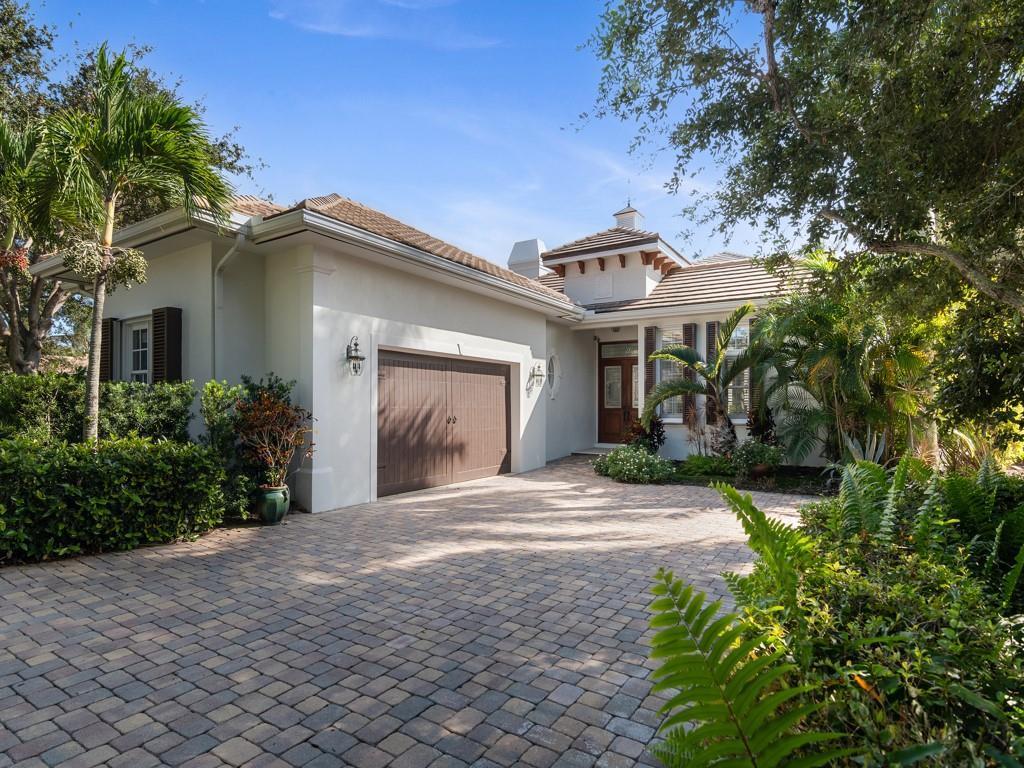 1209 Islander Way Property Photo 4