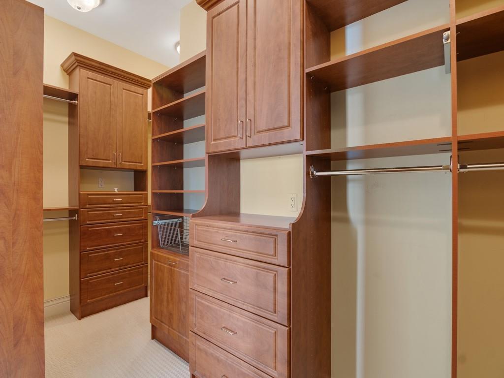 1209 Islander Way Property Photo 17