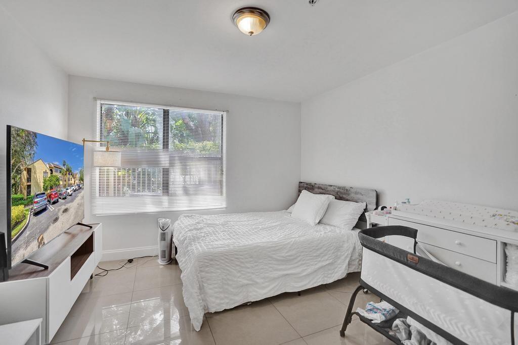 2311 N Congress Avenue 11 Property Photo 19