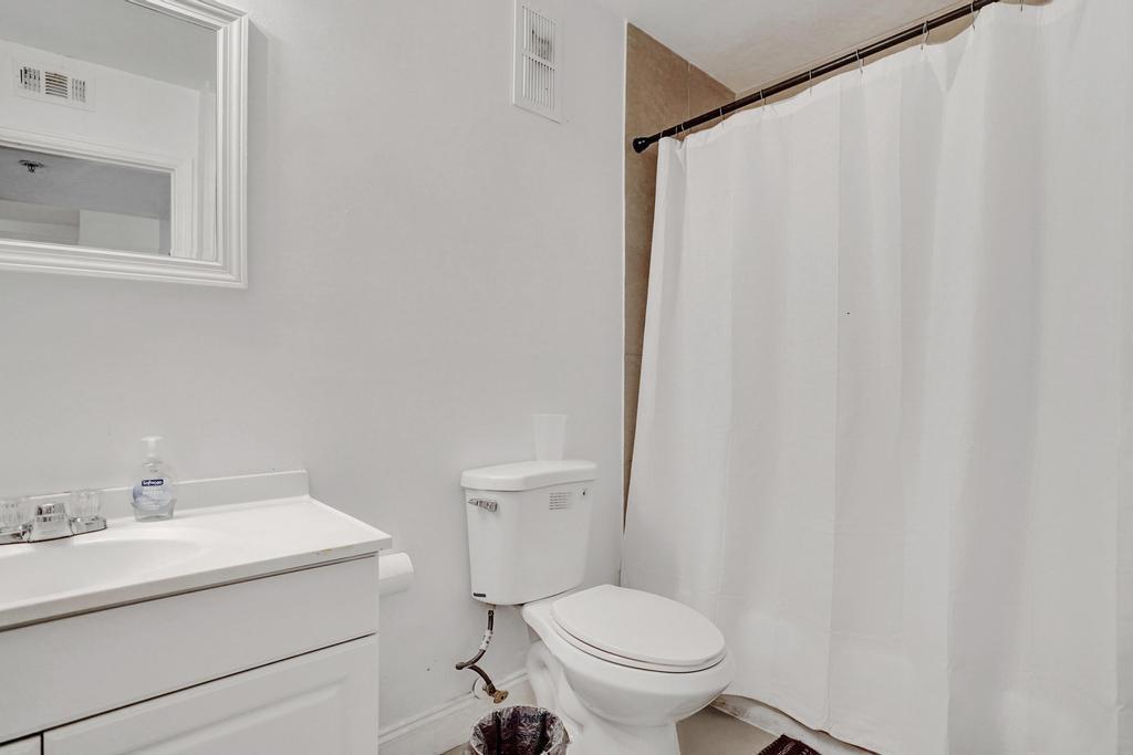 2311 N Congress Avenue 11 Property Photo 23
