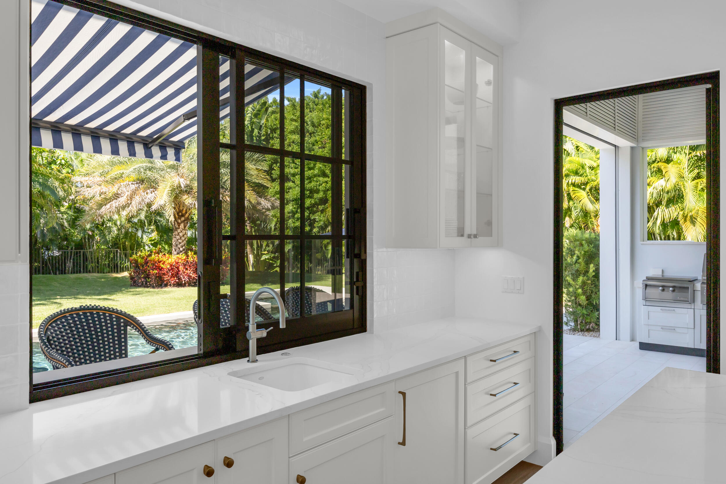 44 S Beach Road Property Photo 23
