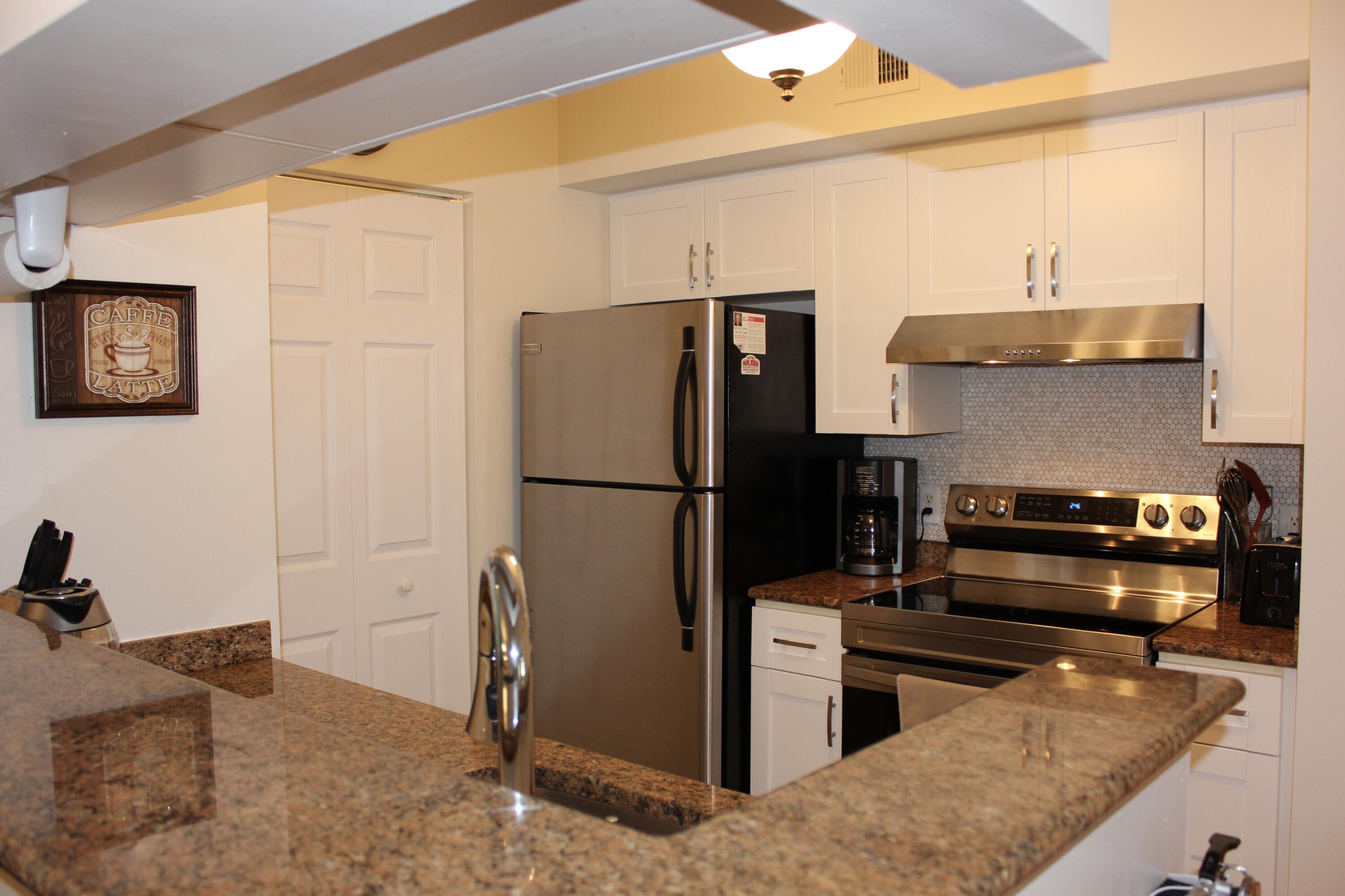 3302 Tuscany Way Property Photo 16