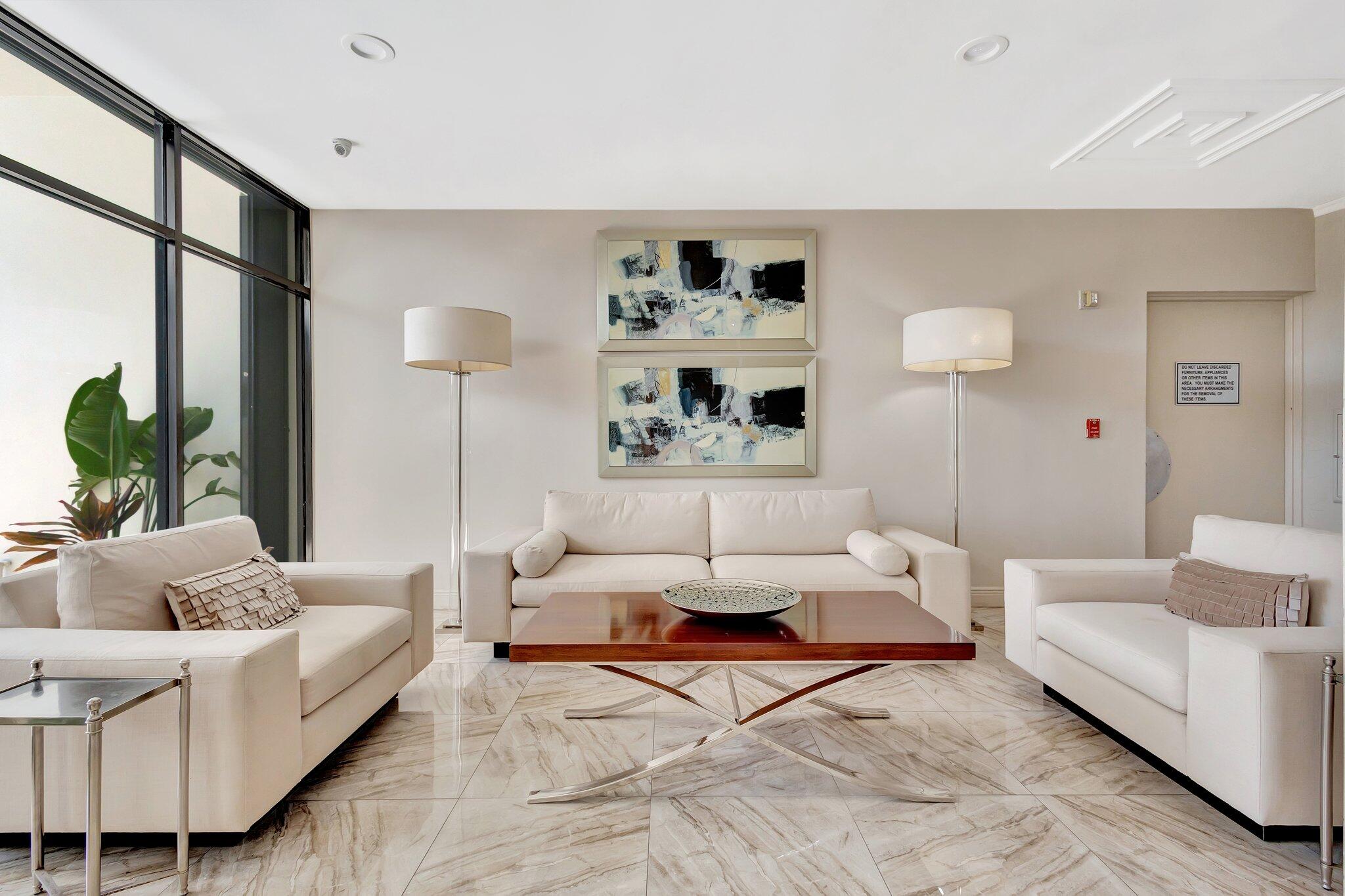 2000 Presidential Way Ph5 Property Photo 35