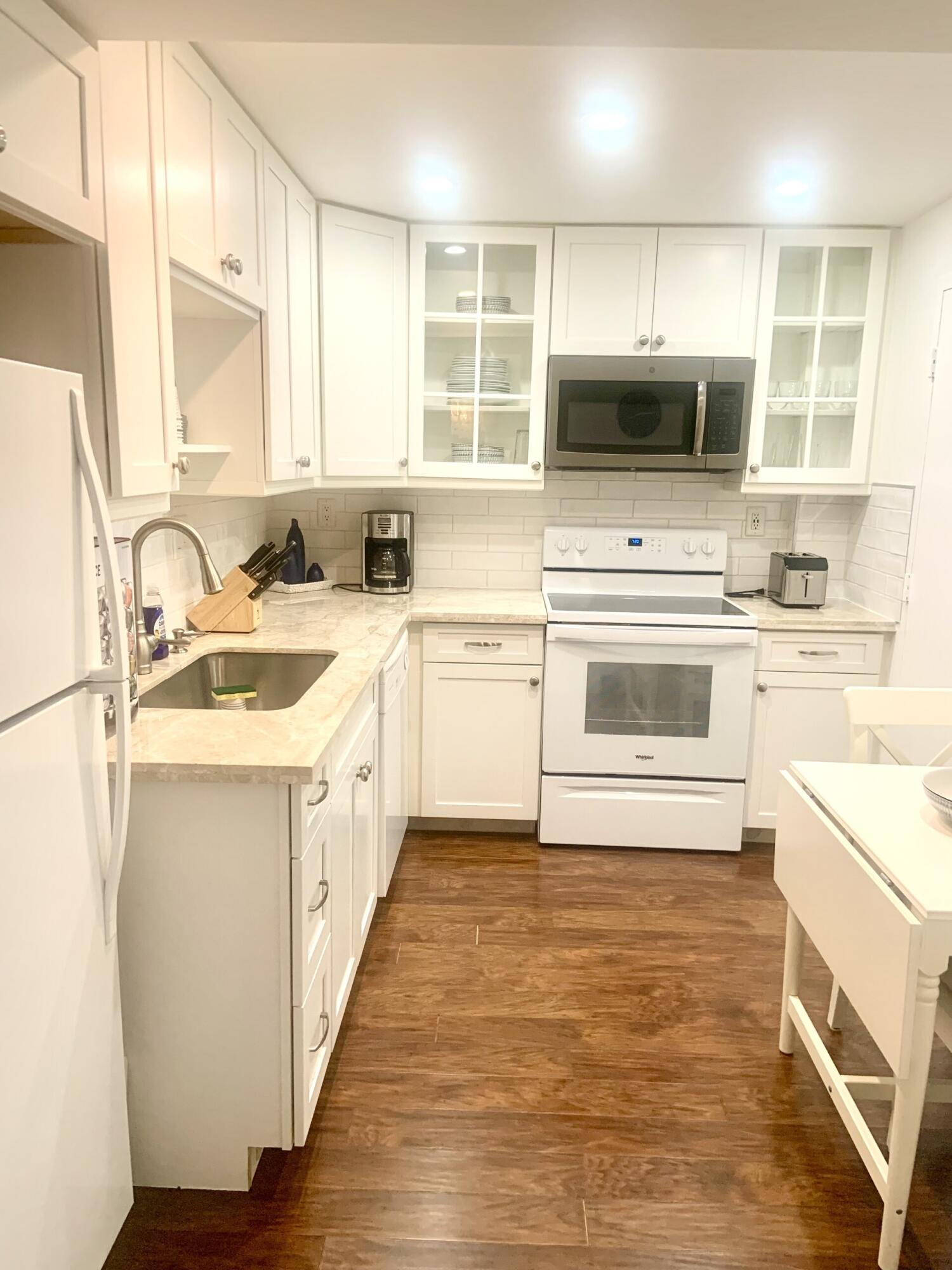 2840 S Ocean Boulevard 2050 Property Photo 10