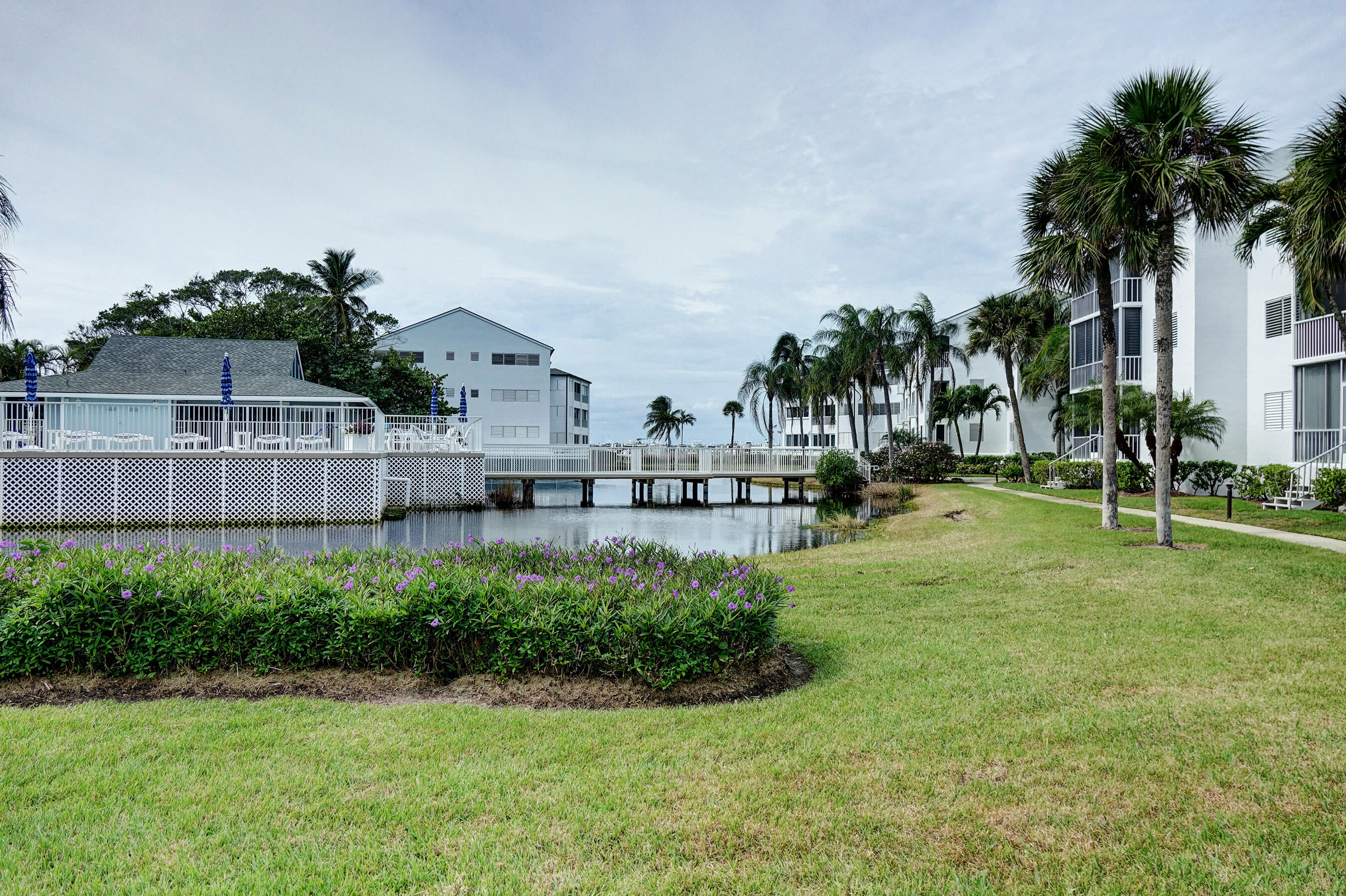 1550 Ne Ocean Boulevard B101 Property Photo 3