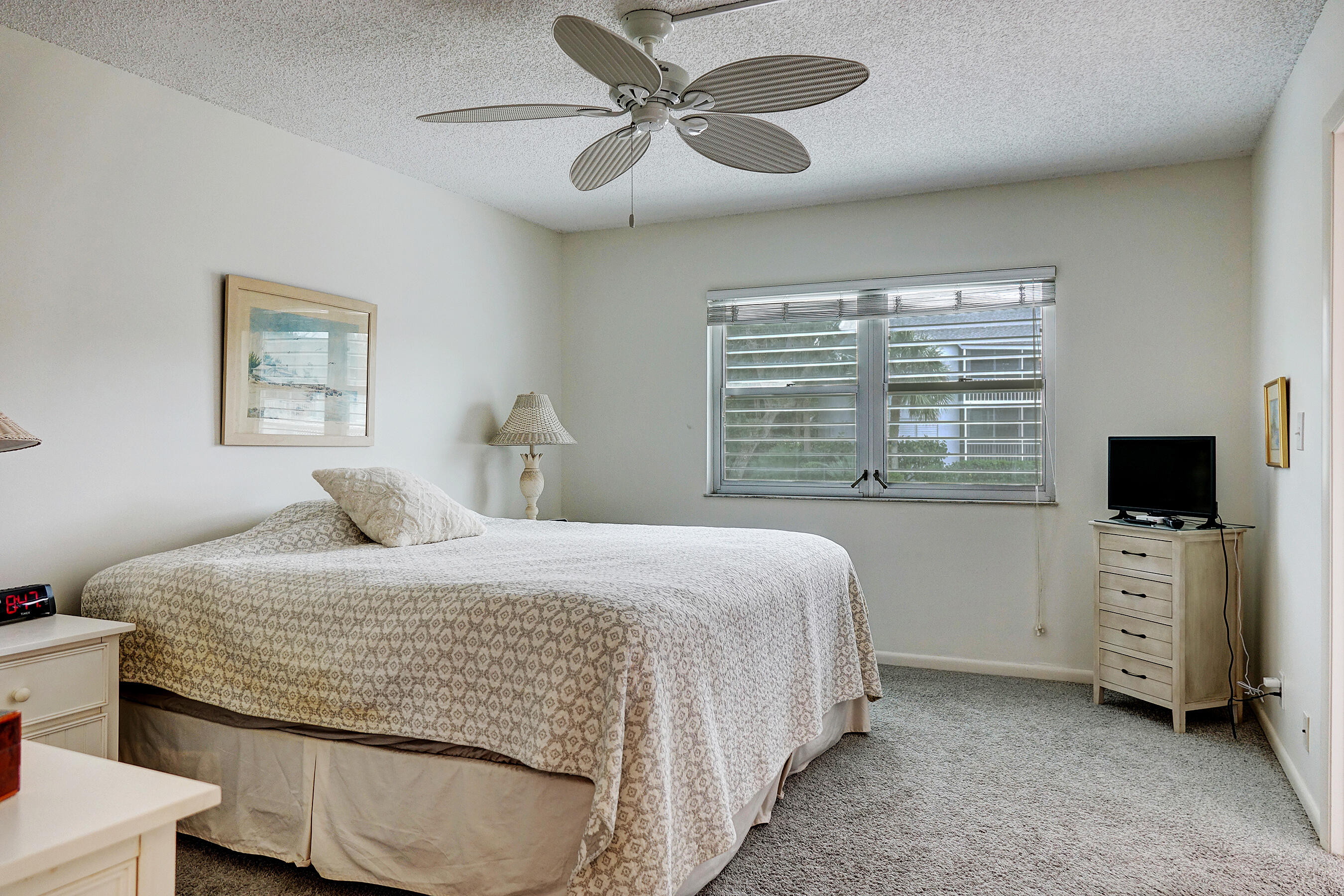 1550 Ne Ocean Boulevard B101 Property Photo 24