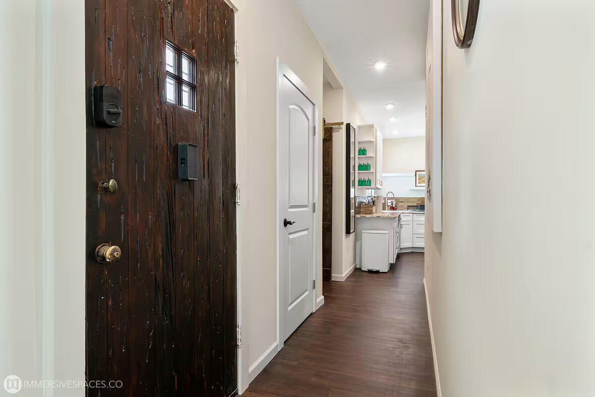 828 35th Street Property Photo 11