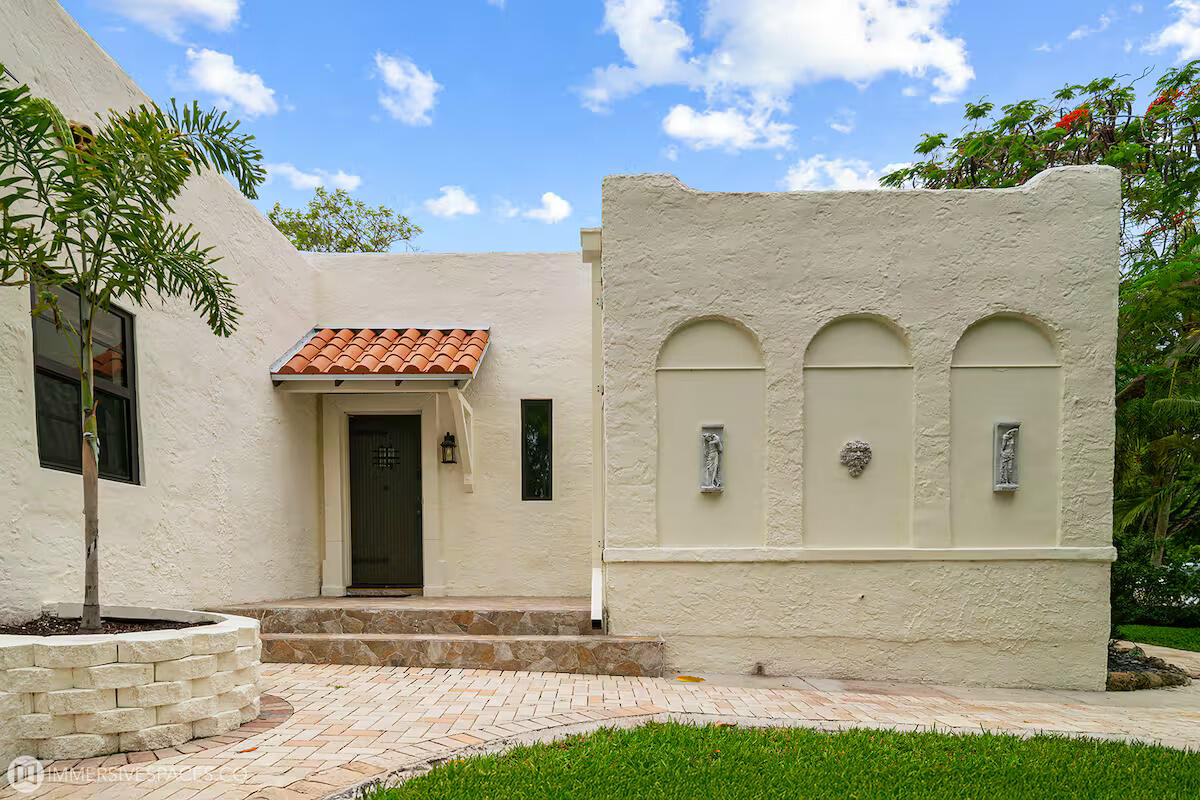 828 35th Street Property Photo 19