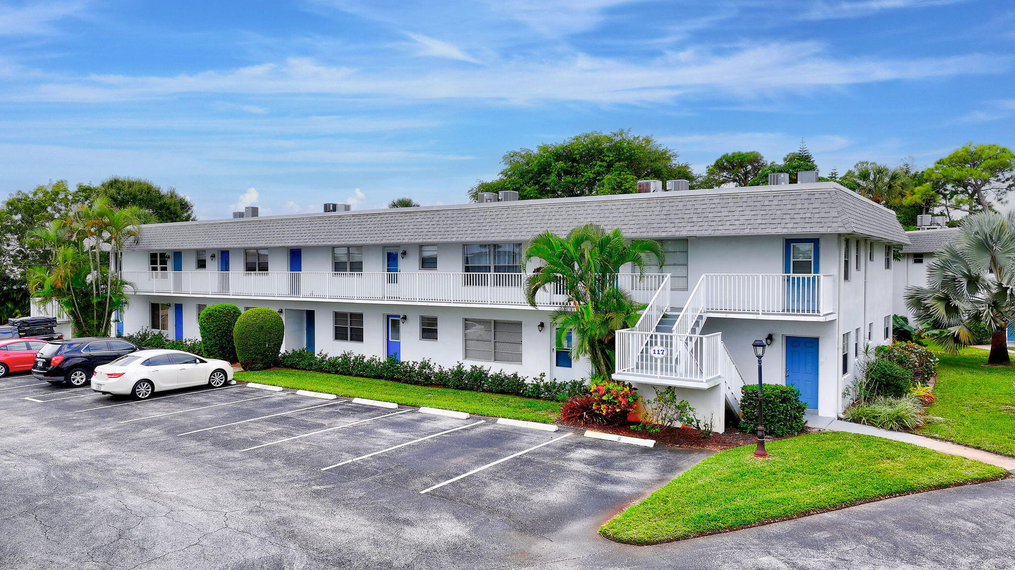 2929 Se Ocean Boulevard 117-7 Property Photo 4