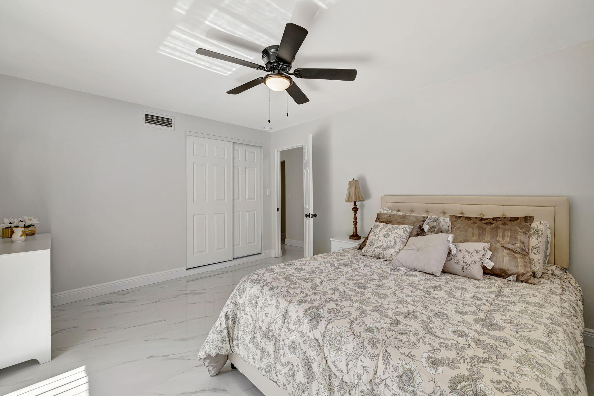 1911 Cypress Avenue Property Photo 18