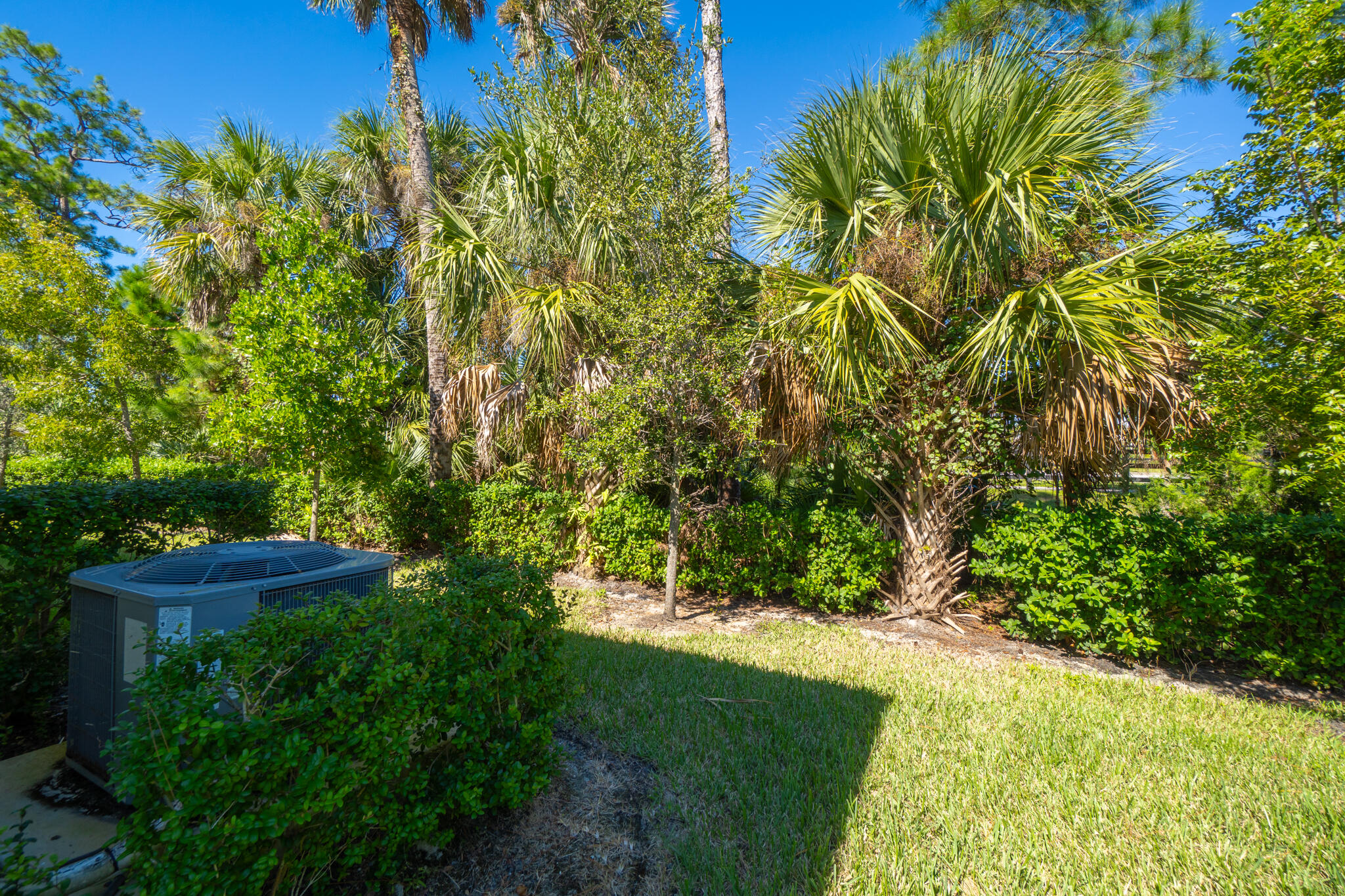 460 Veridian Circle Nw Property Photo 46