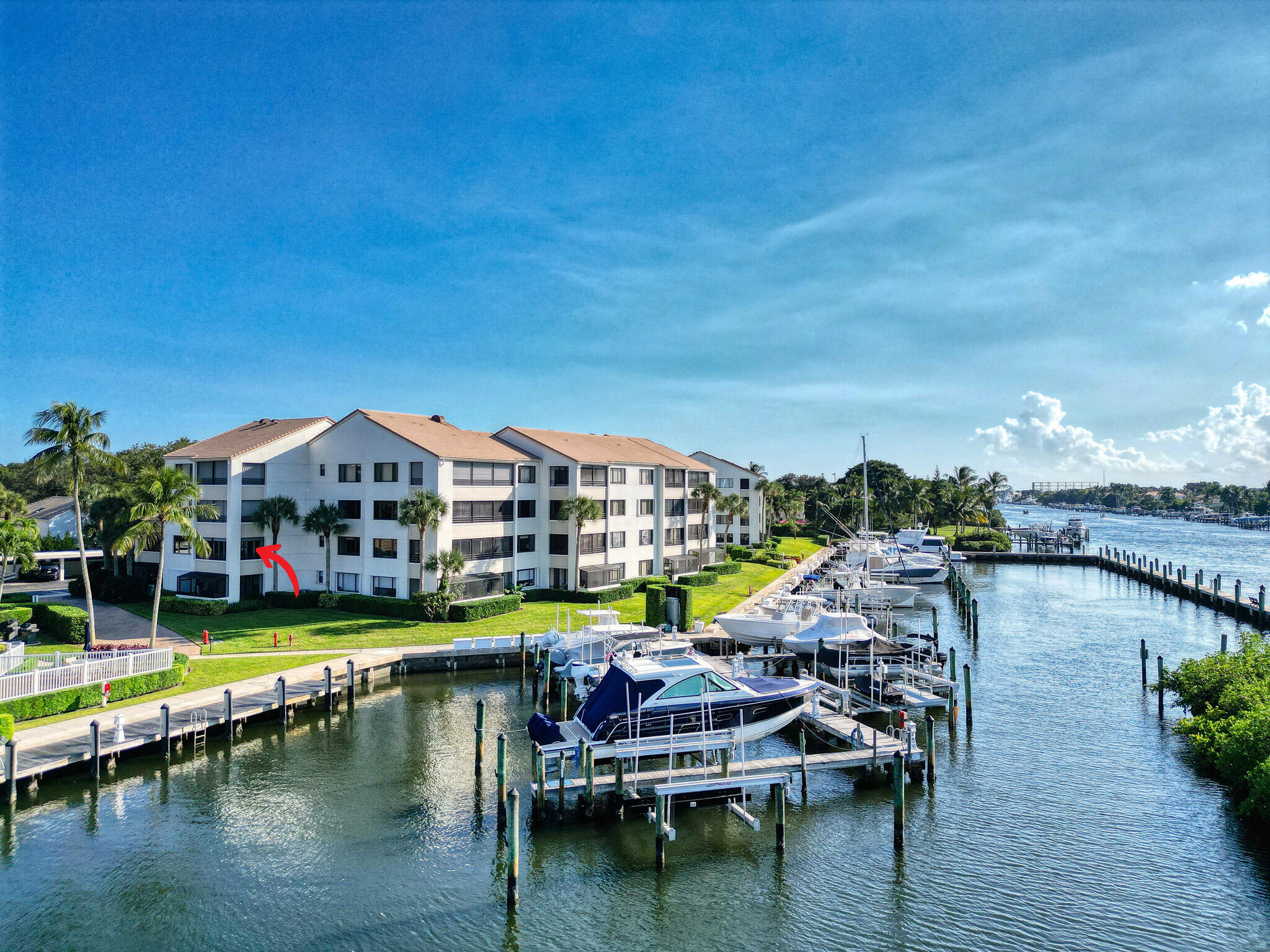 827 Oak Harbour Drive Property Photo 64