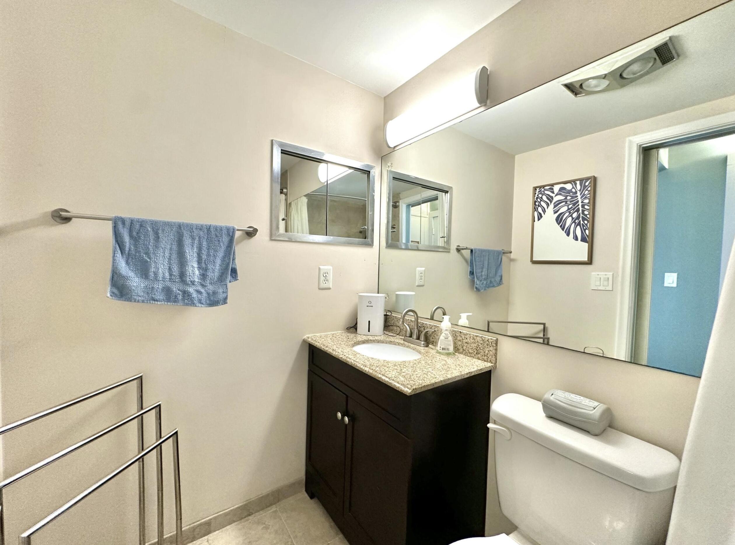 359 Norwich O Property Photo 19