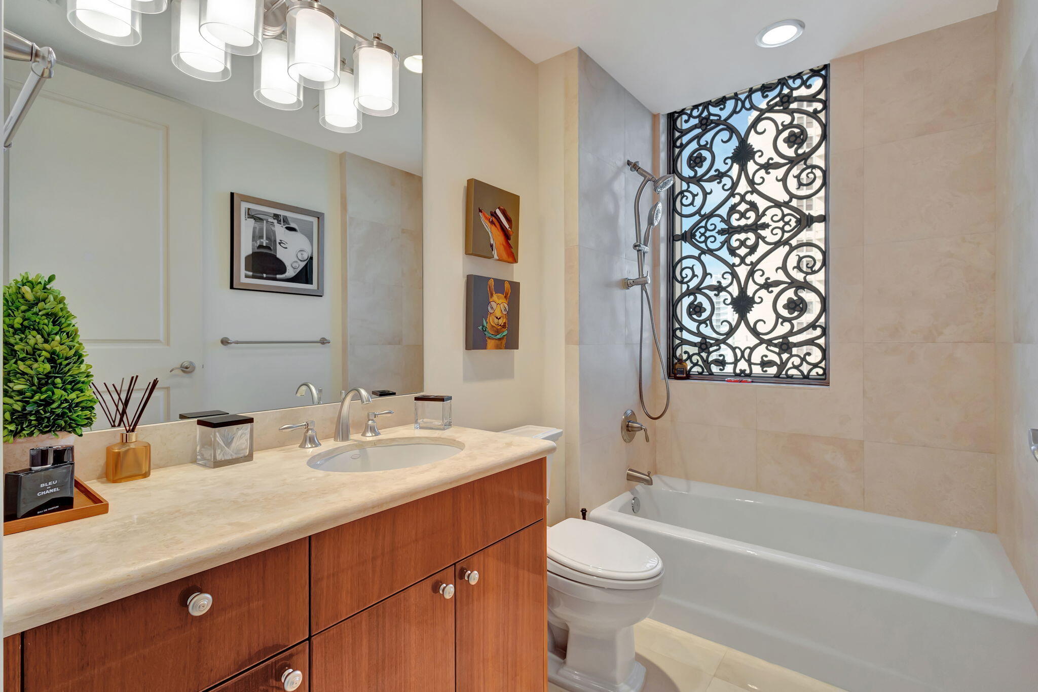 2700 N Ocean Drive 804a Property Photo 43