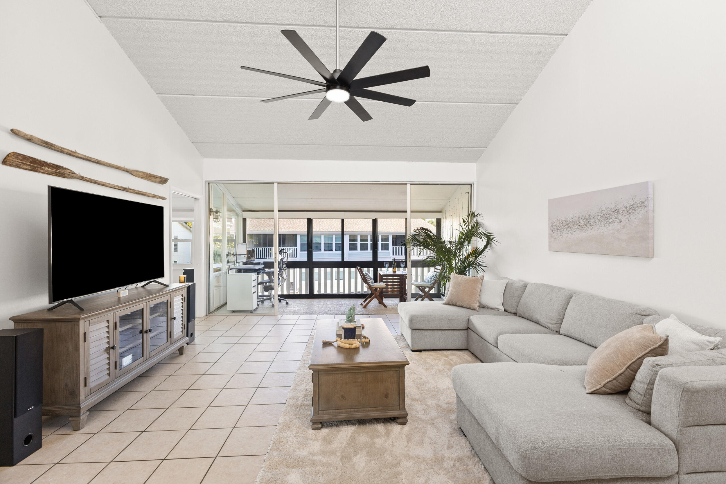 1456 Ne Ocean Boulevard 9-202 Property Photo 3