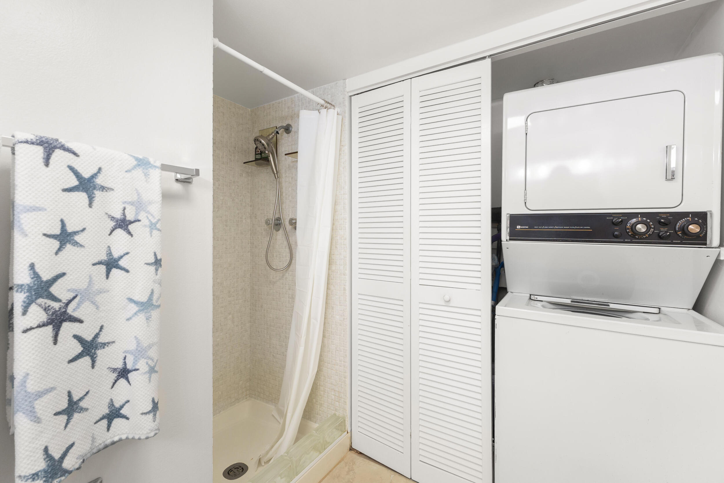 1456 Ne Ocean Boulevard 9-202 Property Photo 15