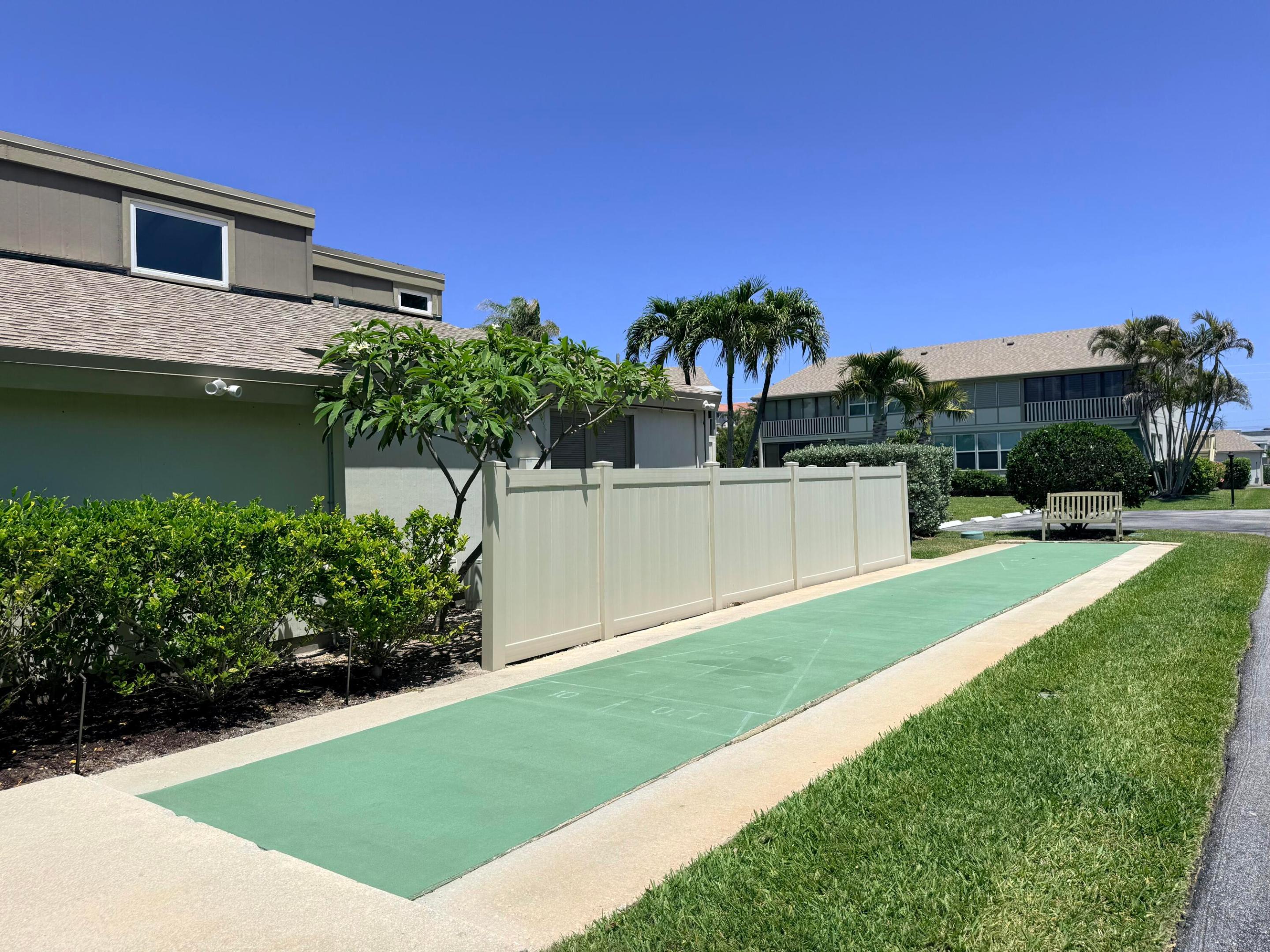 1456 Ne Ocean Boulevard 9-202 Property Photo 23