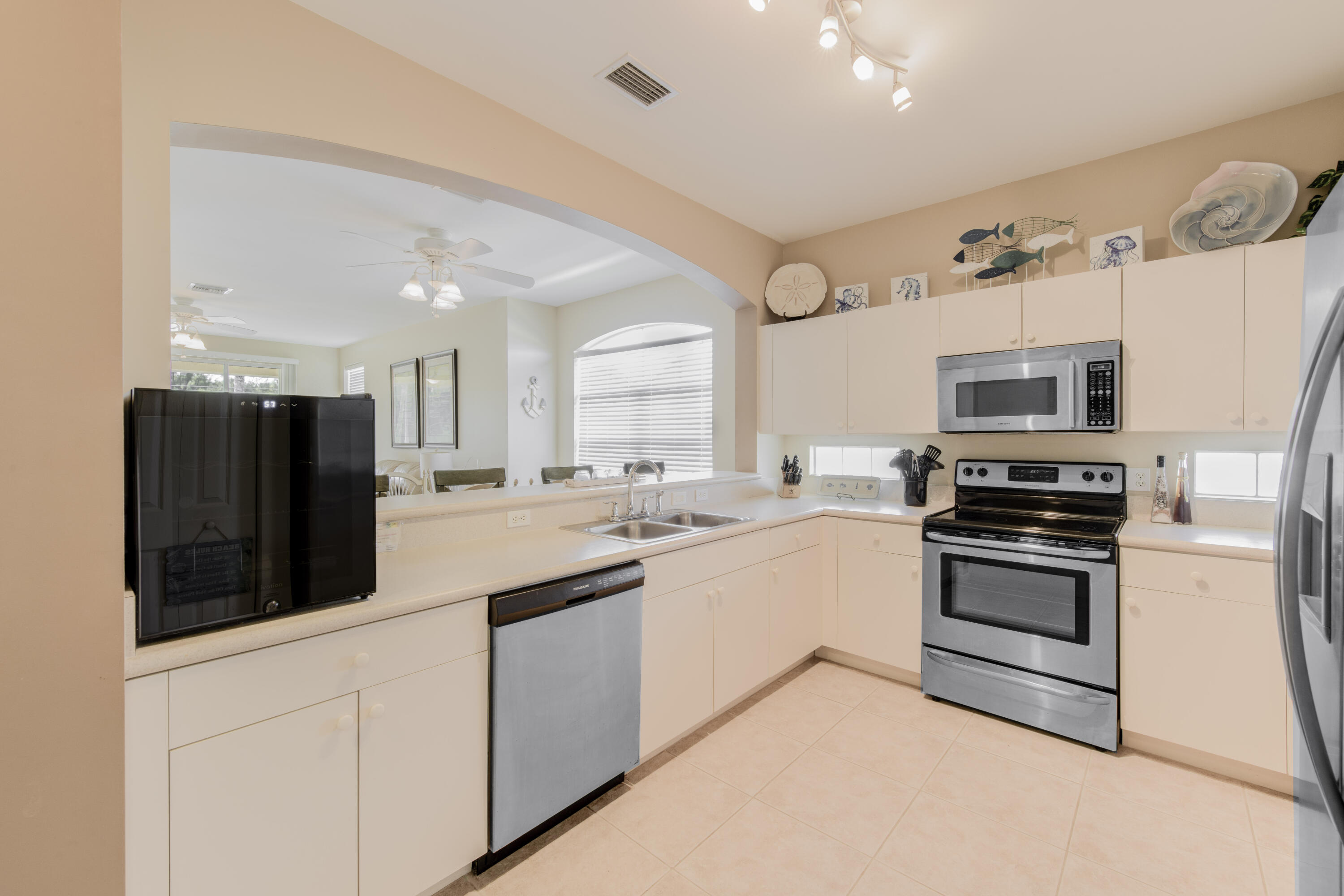 601 Southstar Drive Property Photo 15
