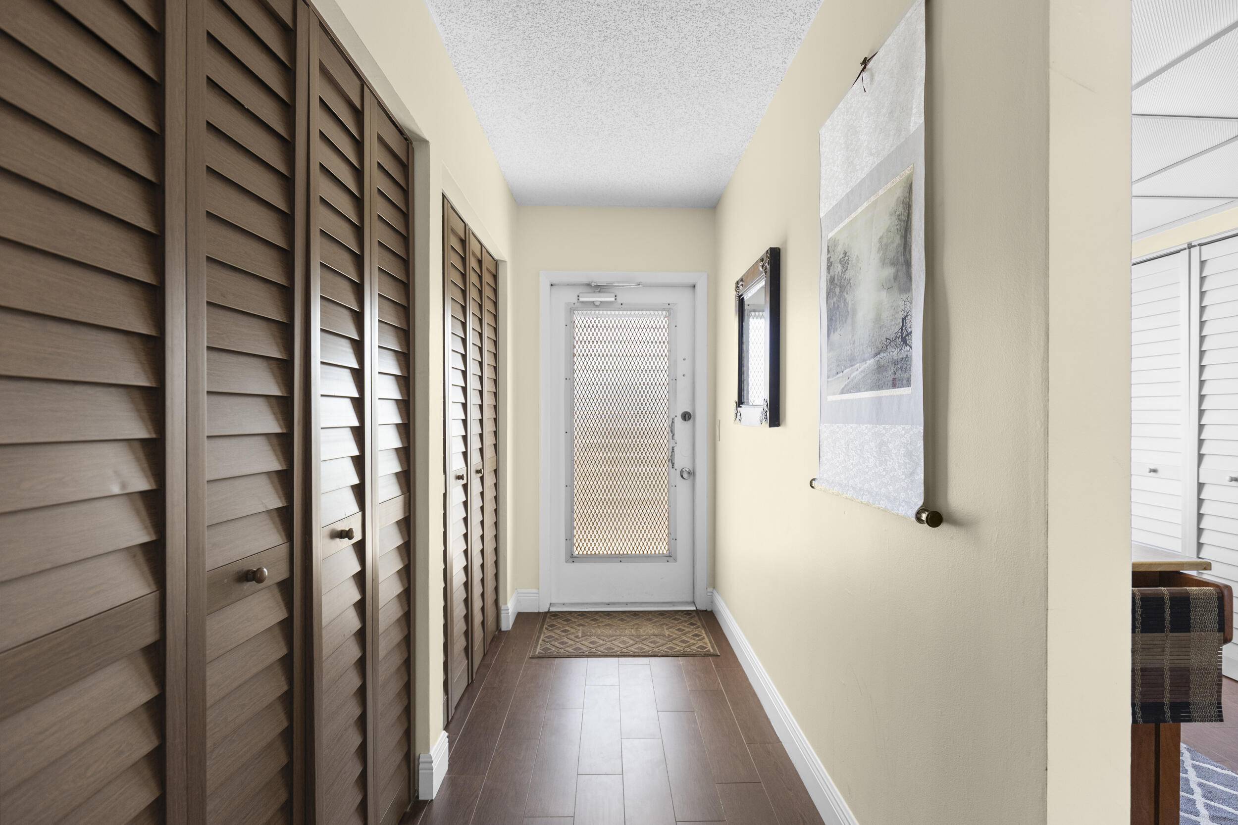 14671 Bonaire Boulevard 404 Property Photo 3