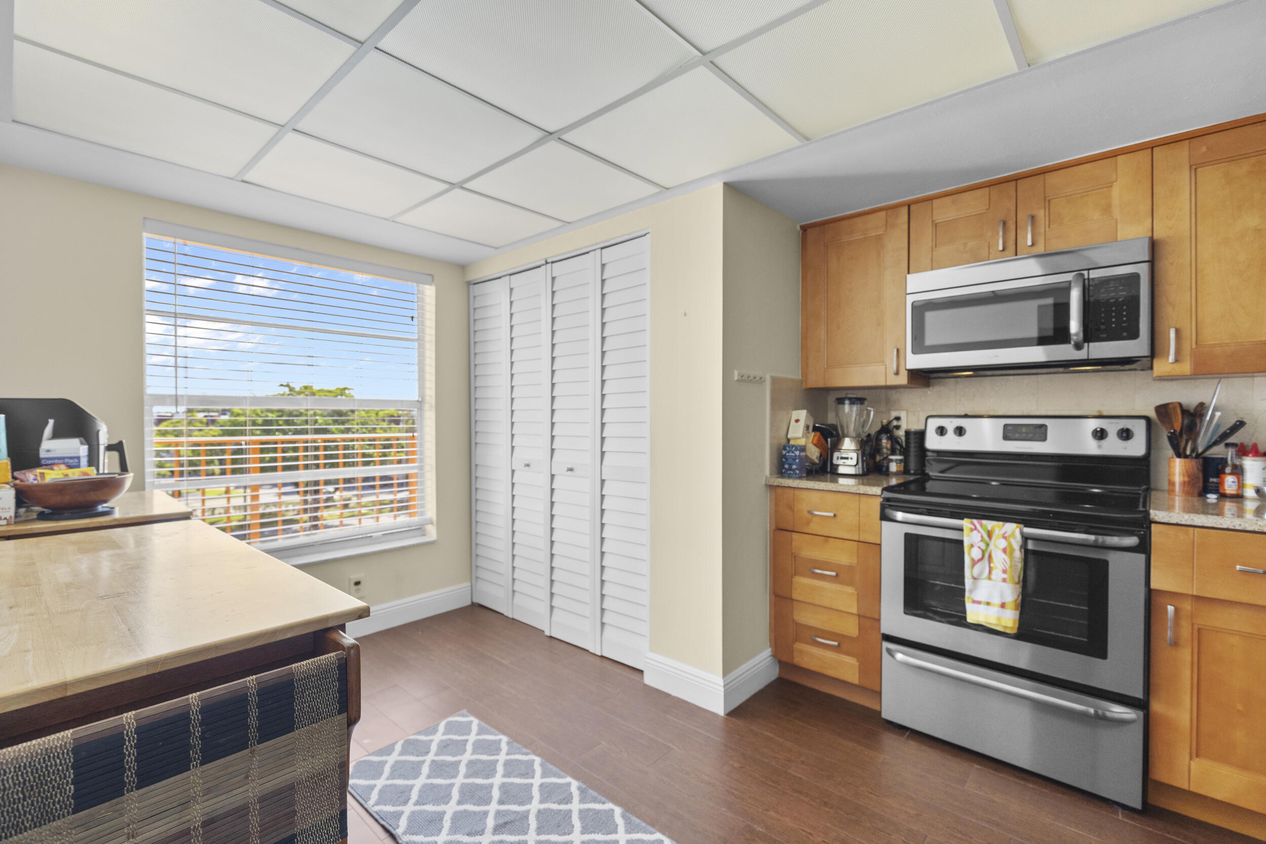 14671 Bonaire Boulevard 404 Property Photo 14