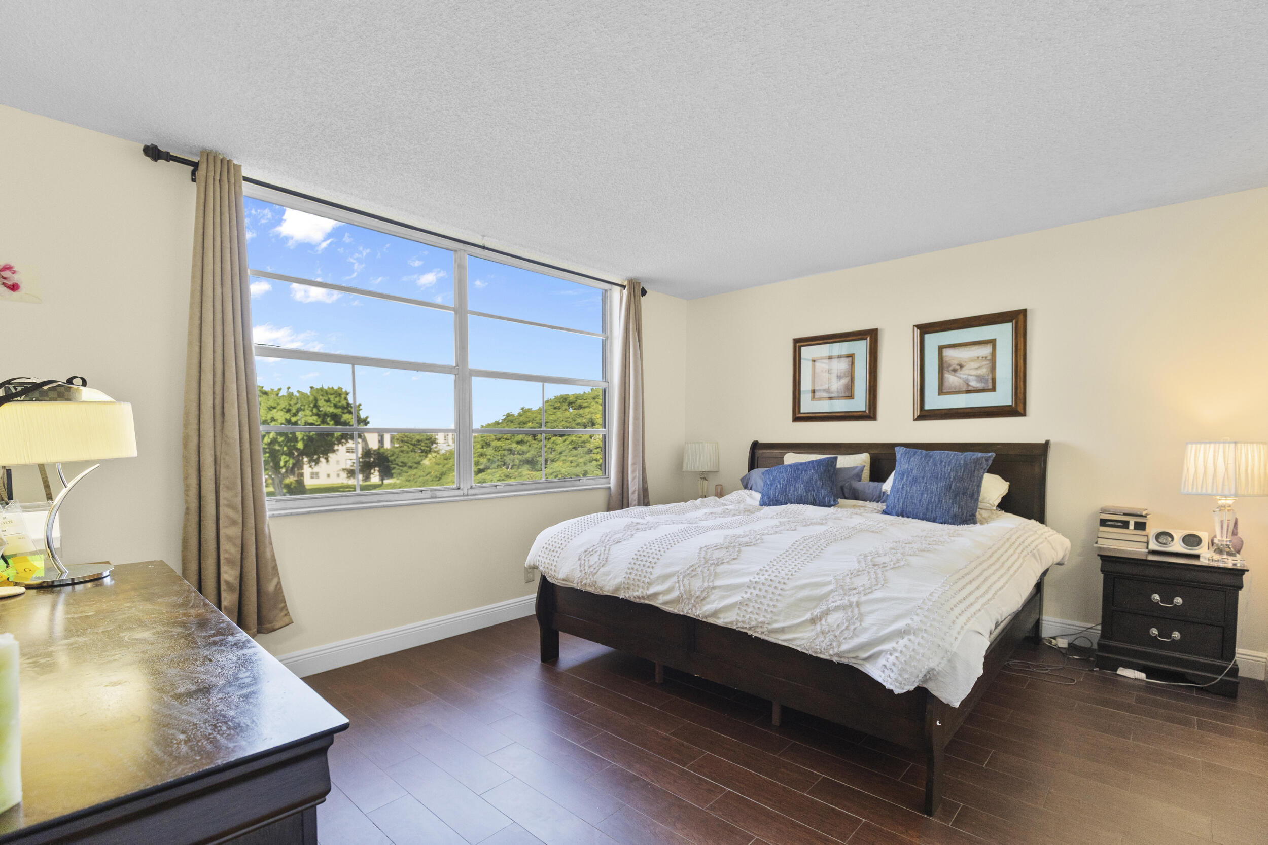 14671 Bonaire Boulevard 404 Property Photo 16