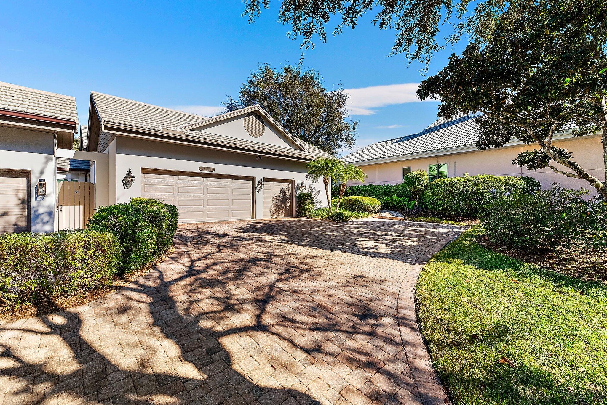 12223 Se Birkdale Run Property Photo 3