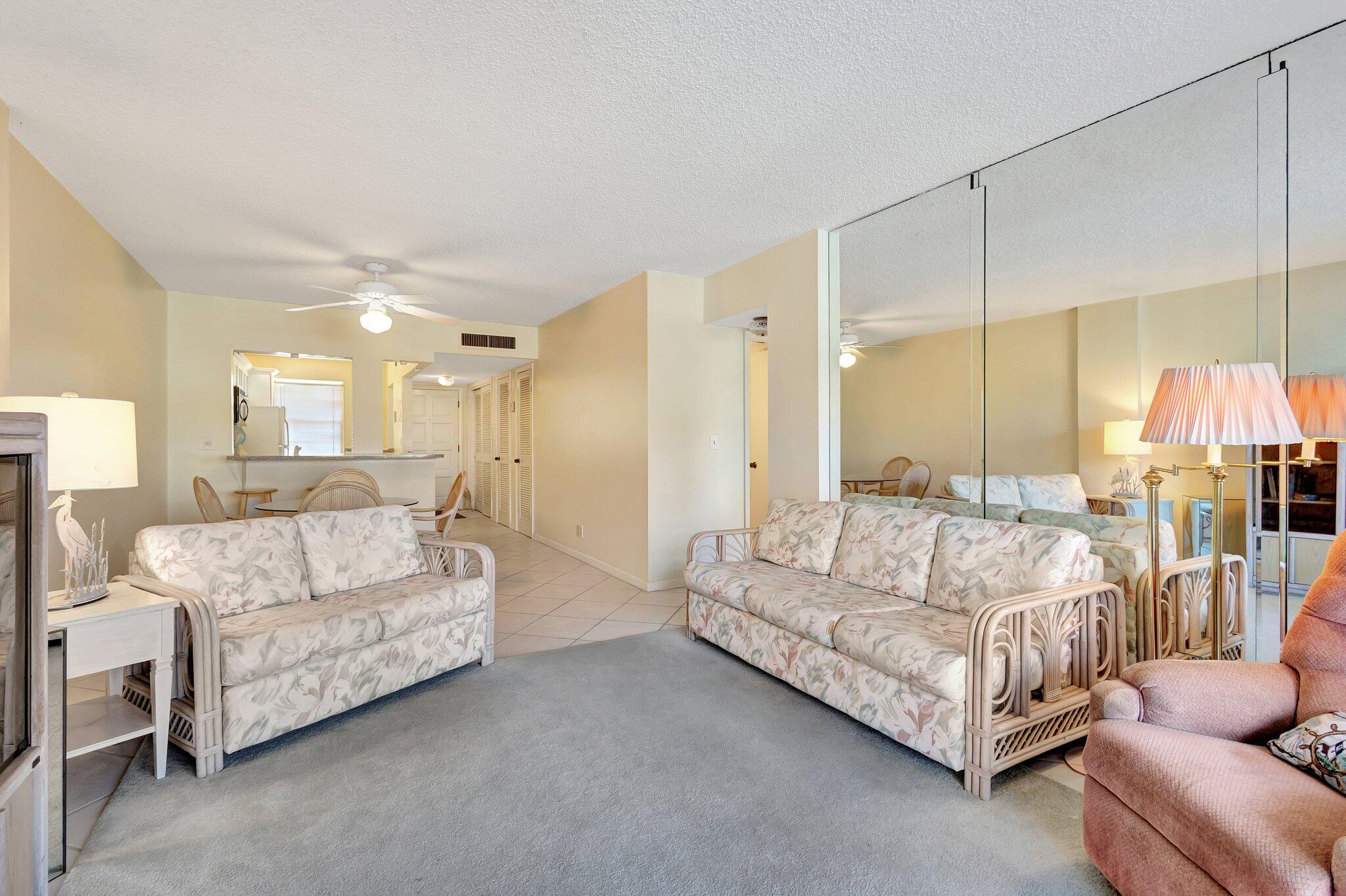 105 Paradise Harbour Boulevard 109 Property Photo 10