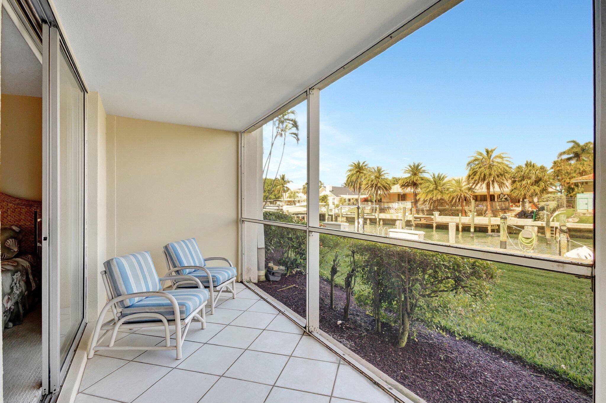105 Paradise Harbour Boulevard 109 Property Photo 15