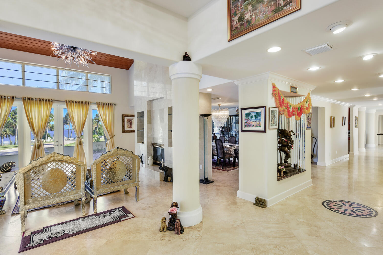 3343 S Indian River Drive Property Photo 10