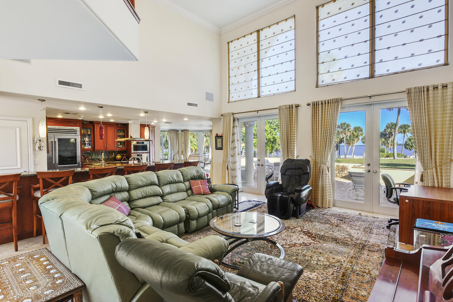 3343 S Indian River Drive Property Photo 20