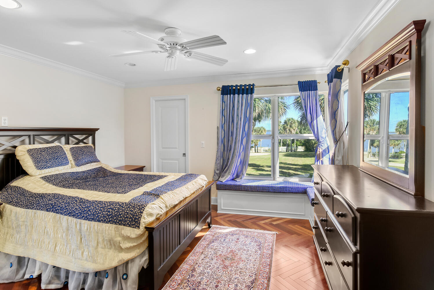 3343 S Indian River Drive Property Photo 45
