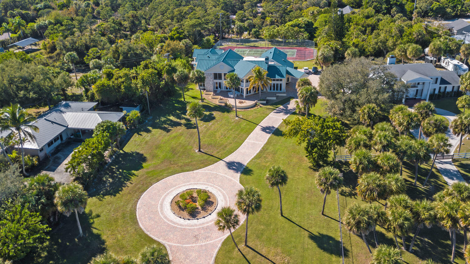 3343 S Indian River Drive Property Photo 50