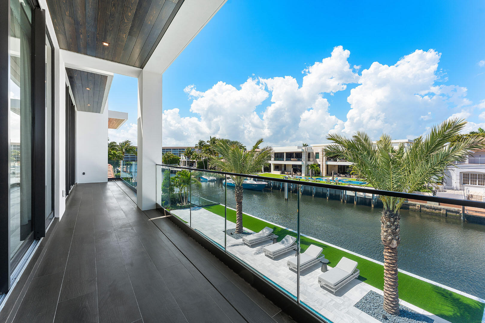 169 W Coconut Palm Road Property Photo 44