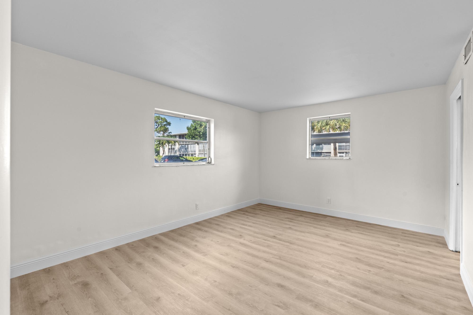 2647 Garden Drive 101 Property Photo 15